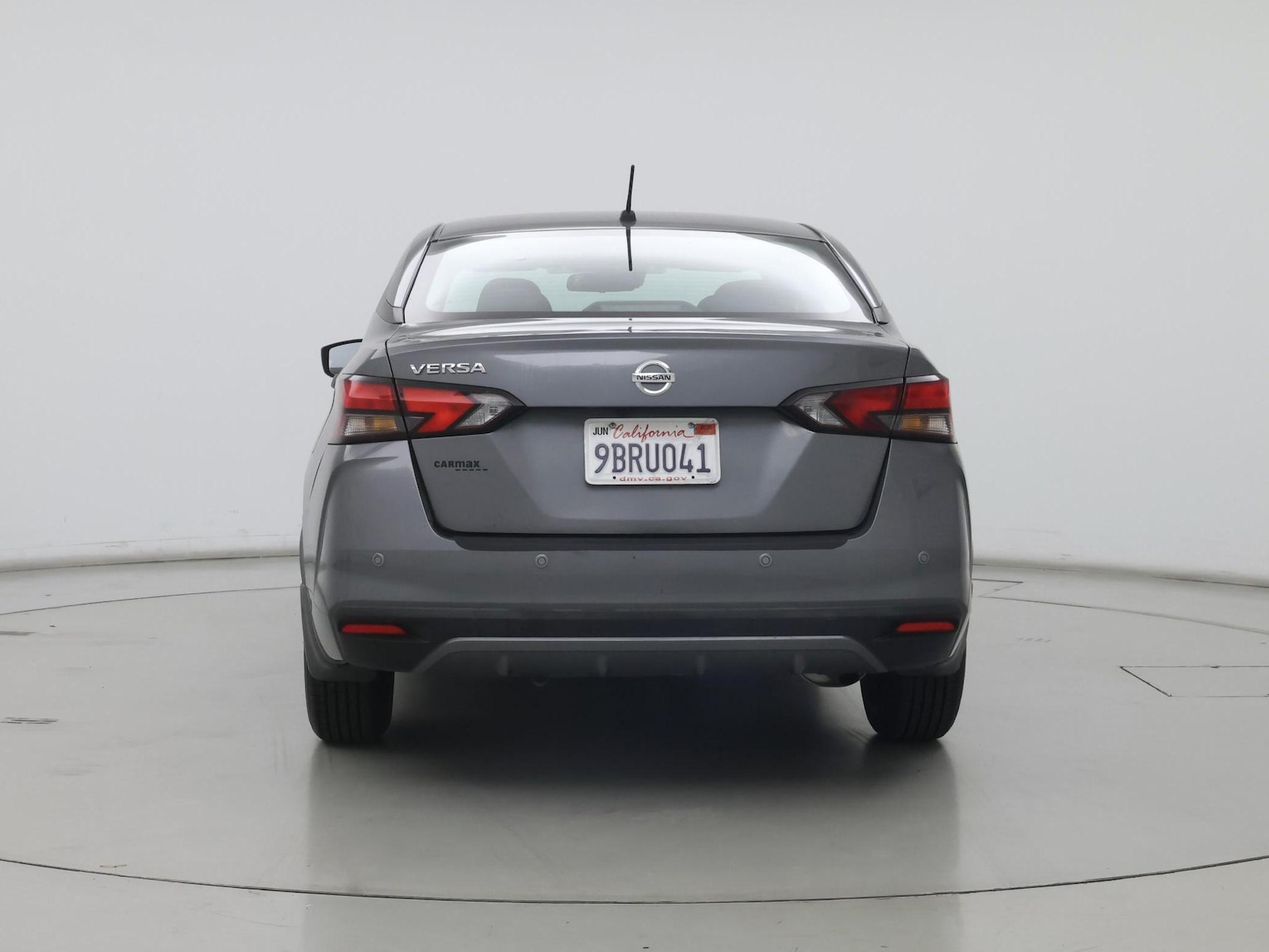 2022 Nissan Versa Sedan S - Photo 7