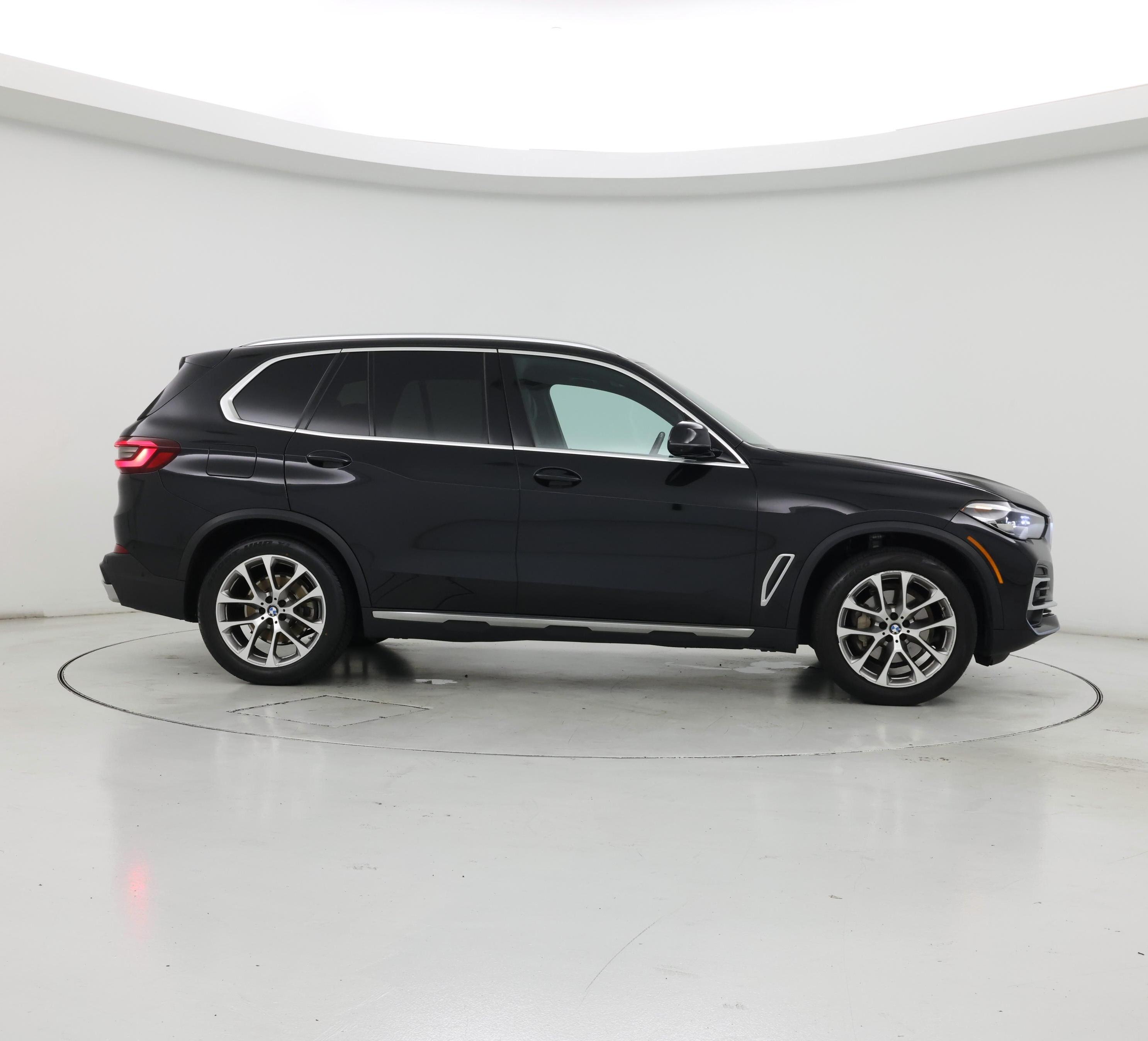 Thumbnail: 2023 BMW X5 - 7
