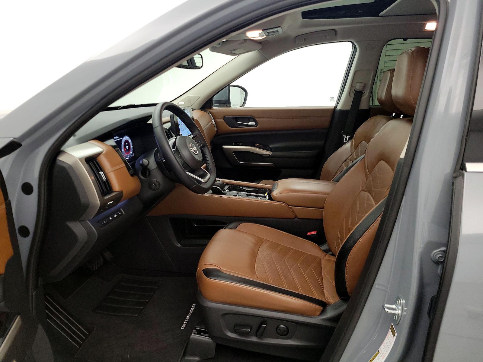 2022 Nissan Pathfinder Platinum - Photo 12
