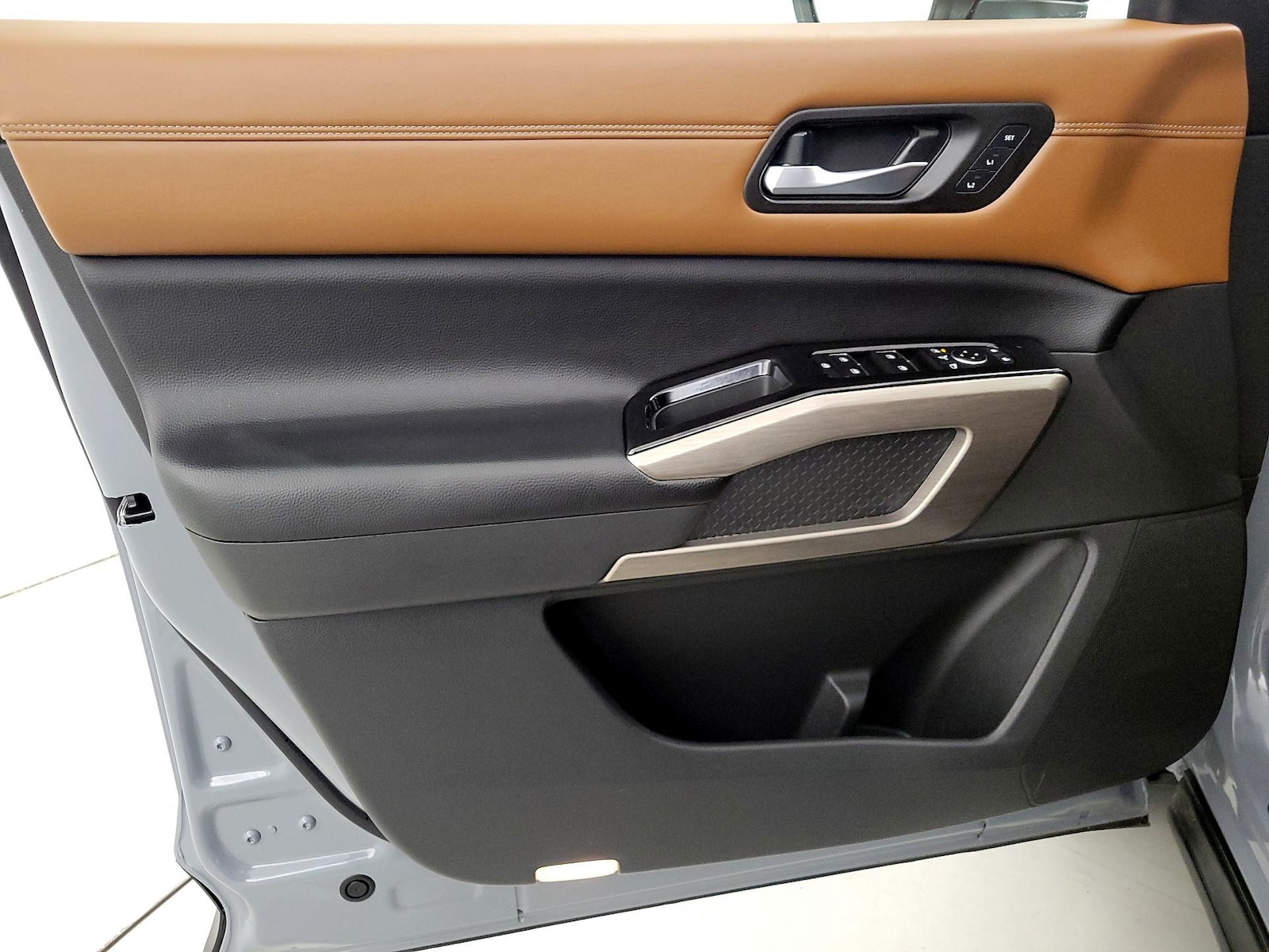 2022 Nissan Pathfinder Platinum - Photo 13