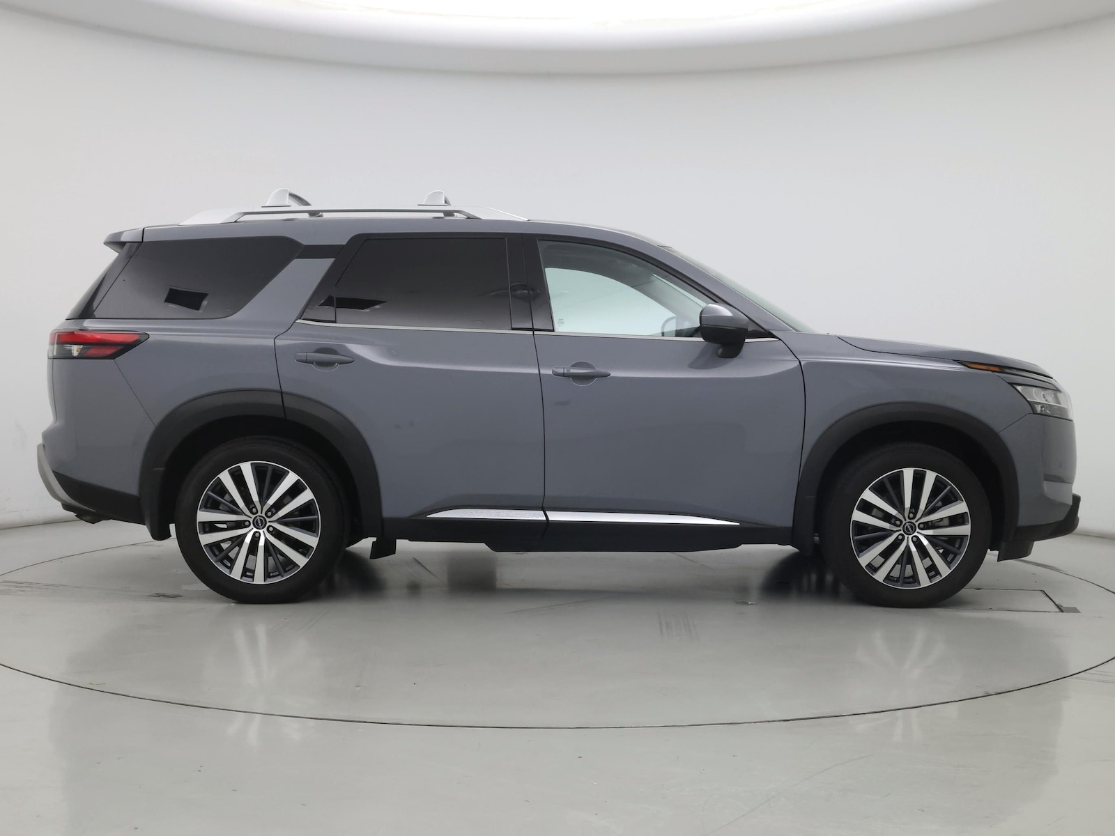 2022 Nissan Pathfinder Platinum - Photo 8