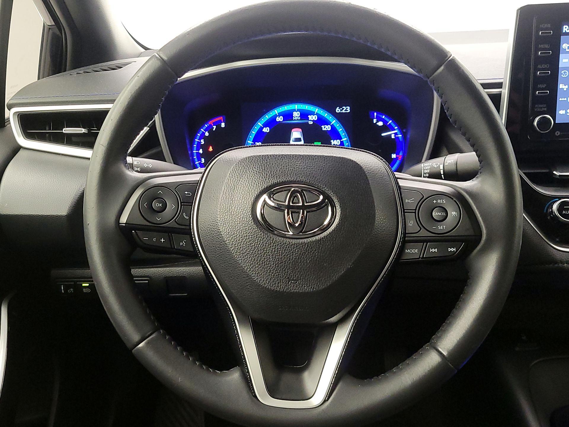 Thumbnail: 2021 Toyota Corolla - 10