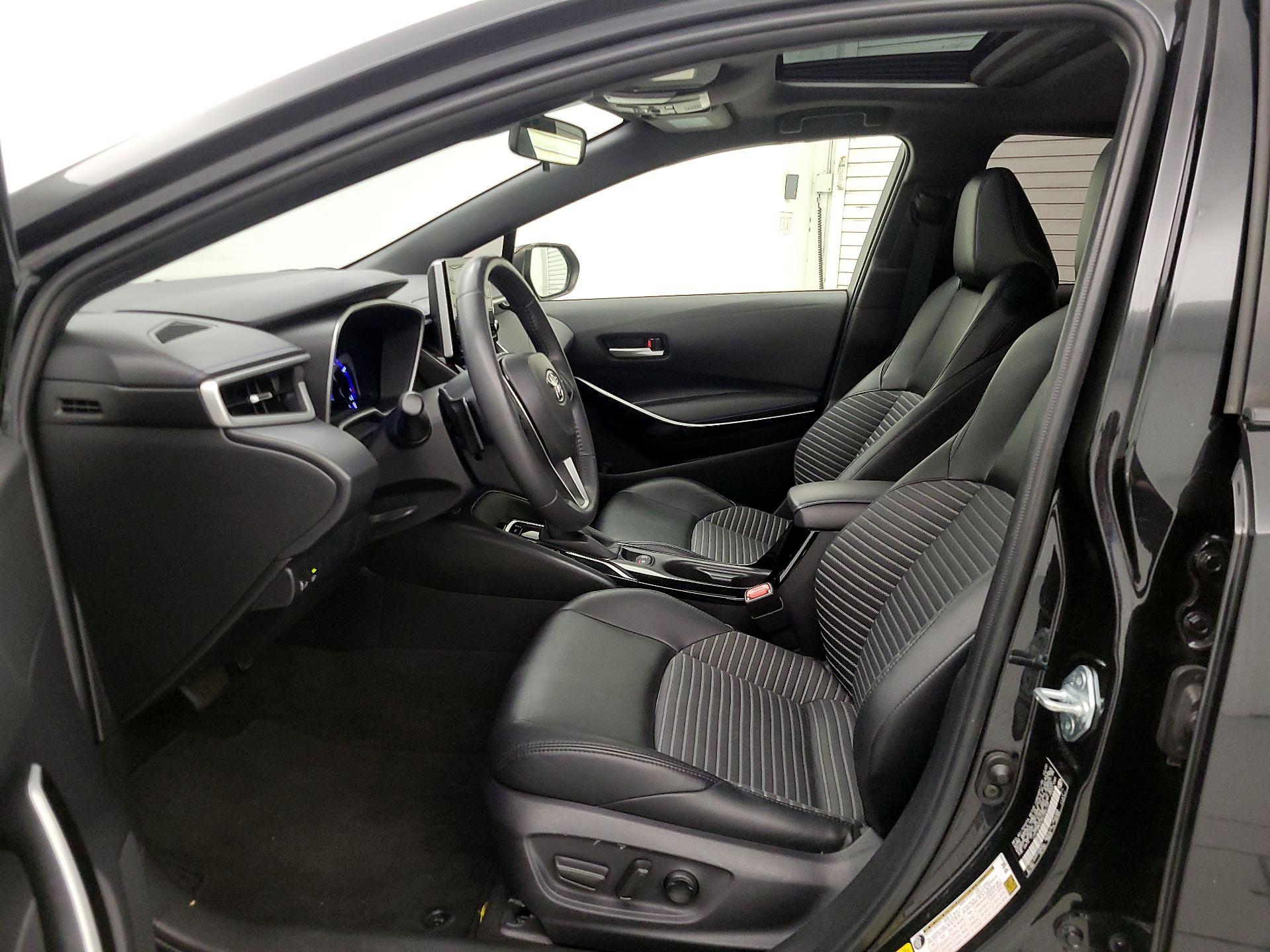 Thumbnail: 2021 Toyota Corolla - 11