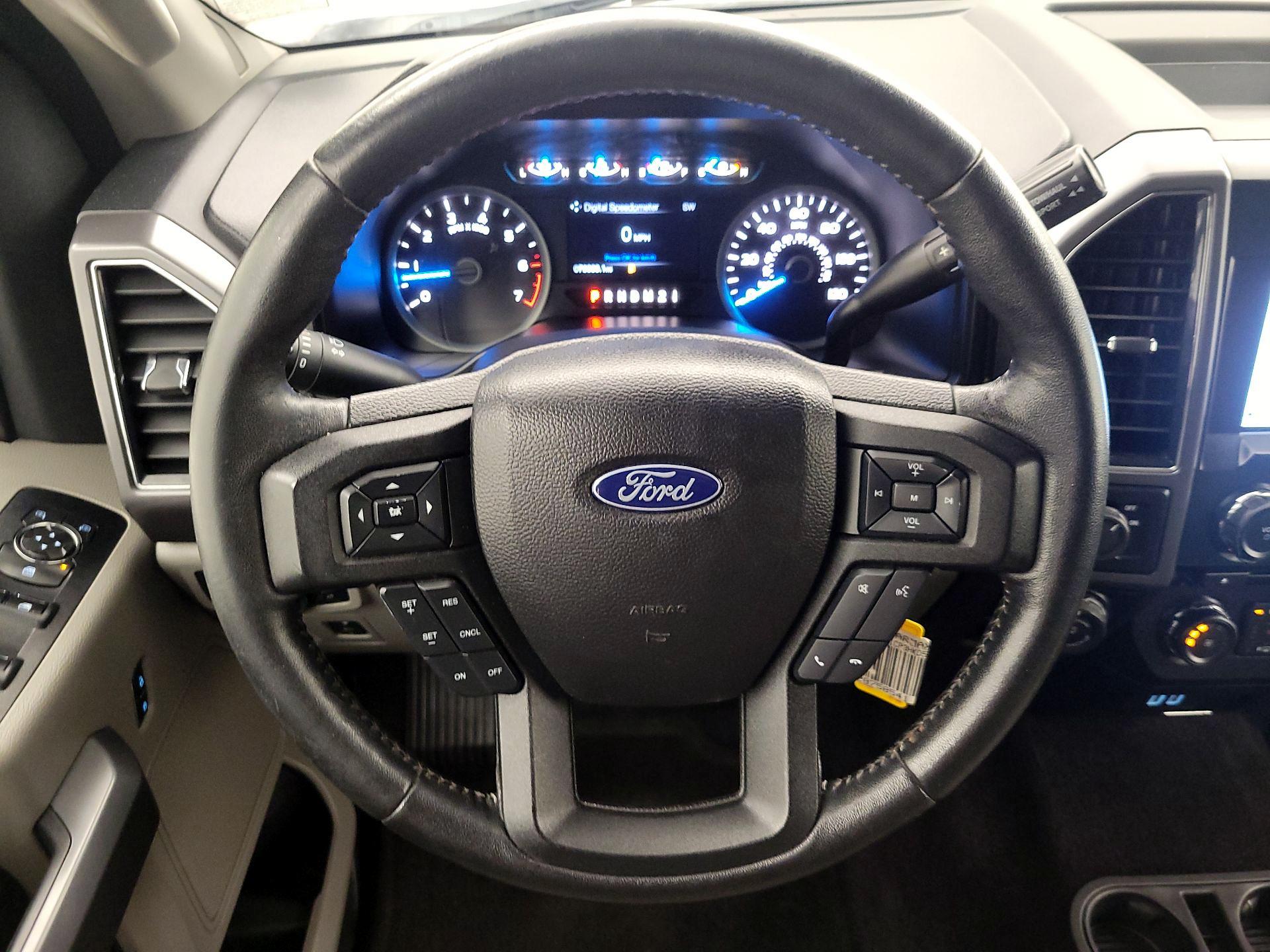 Thumbnail: 2017 Ford F-150 - 10
