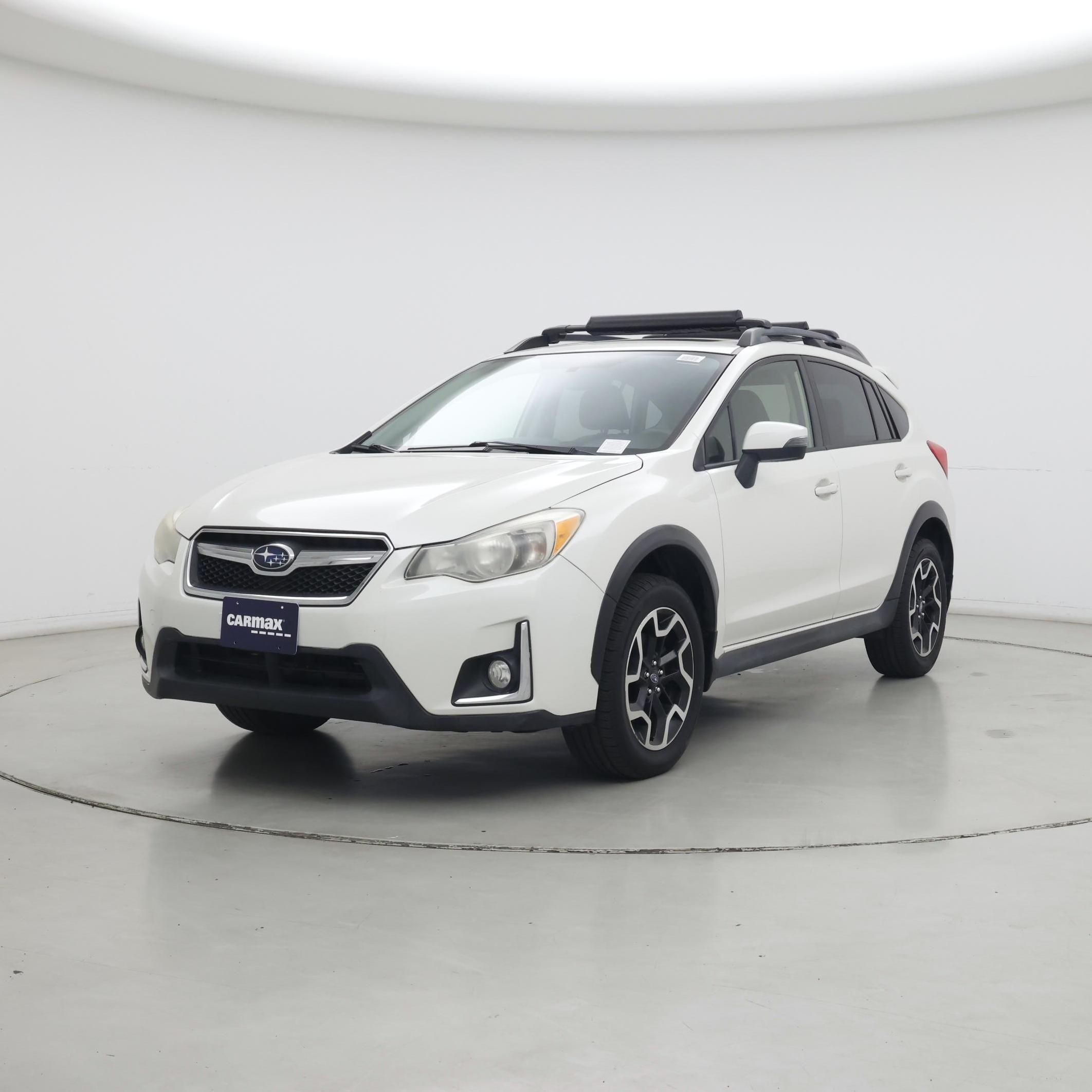 Thumbnail: 2017 Subaru Crosstrek - 4