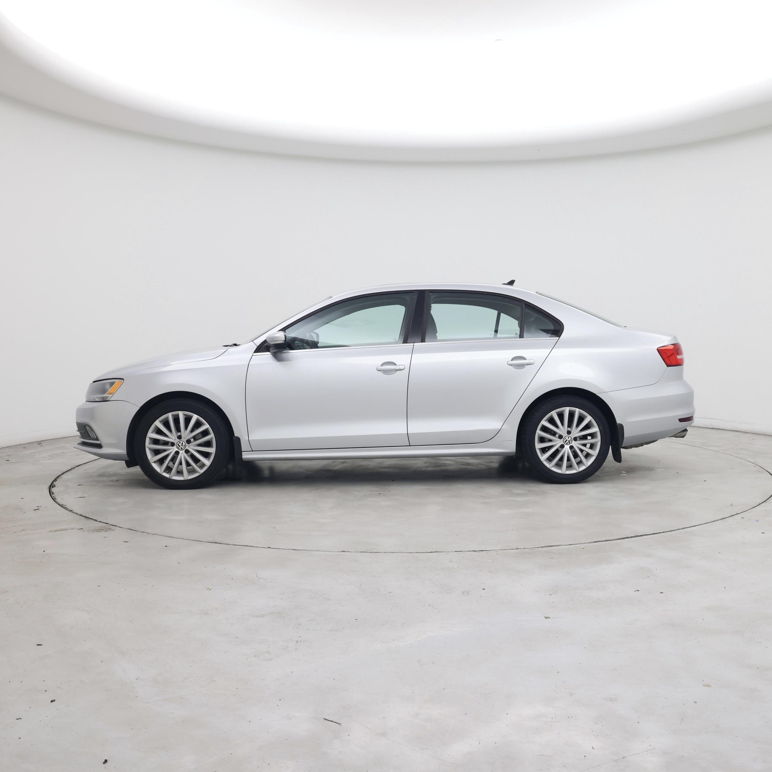 Thumbnail: 2015 Volkswagen Jetta - 3