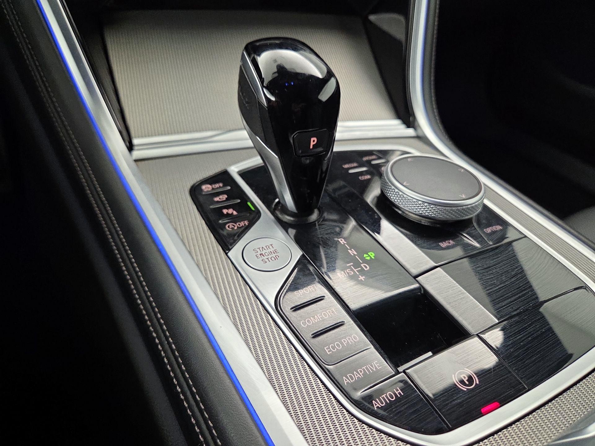 Thumbnail: 2024 BMW 8 Series - 18