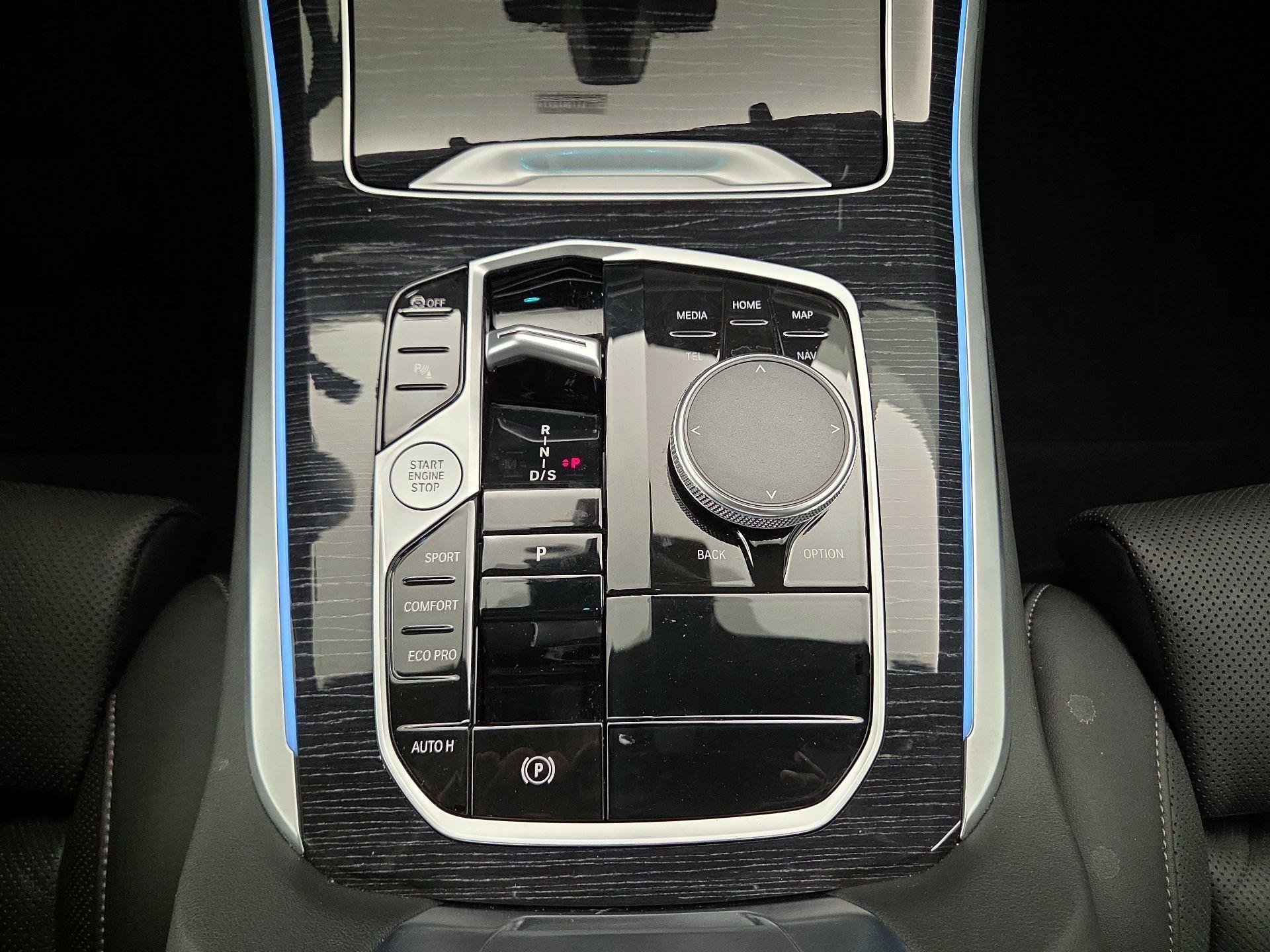 Thumbnail: 2024 BMW X5 - 18