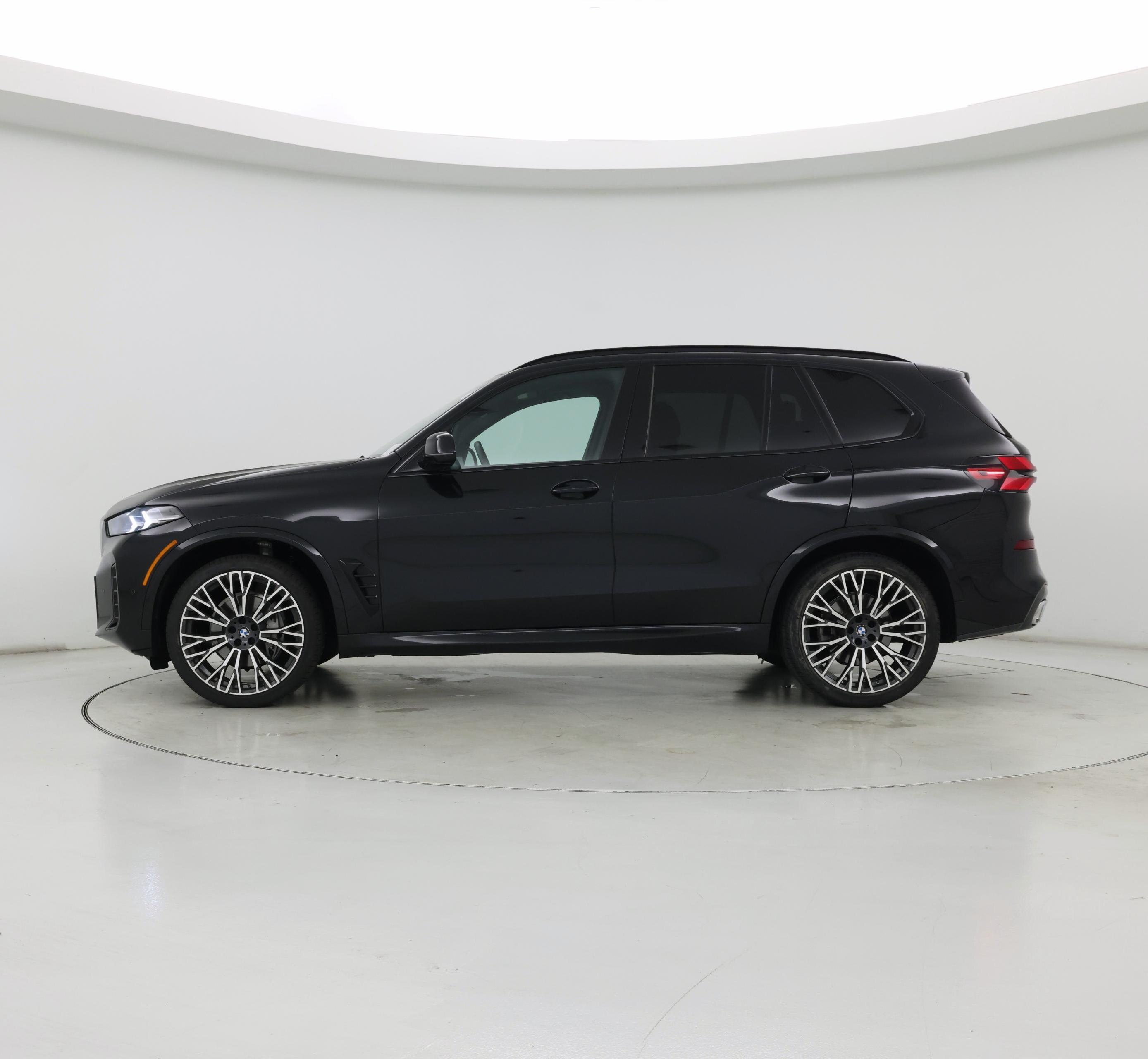Thumbnail: 2024 BMW X5 - 3