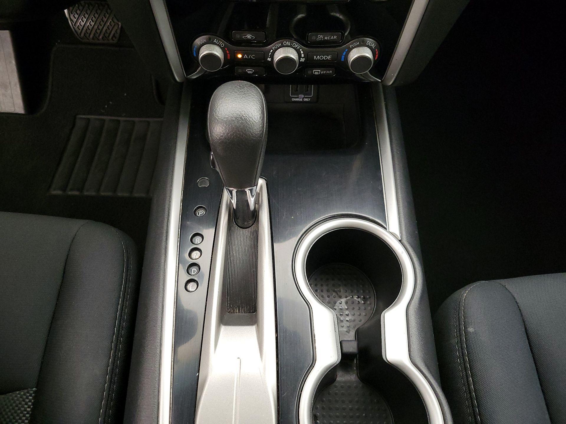 Thumbnail: 2018 Nissan Pathfinder - 17