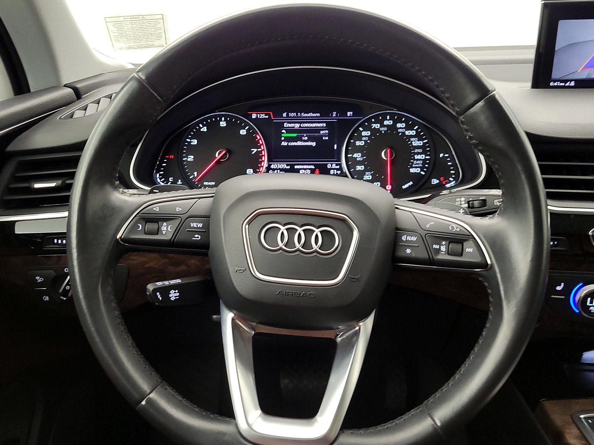Thumbnail: 2018 Audi Q7 - 10
