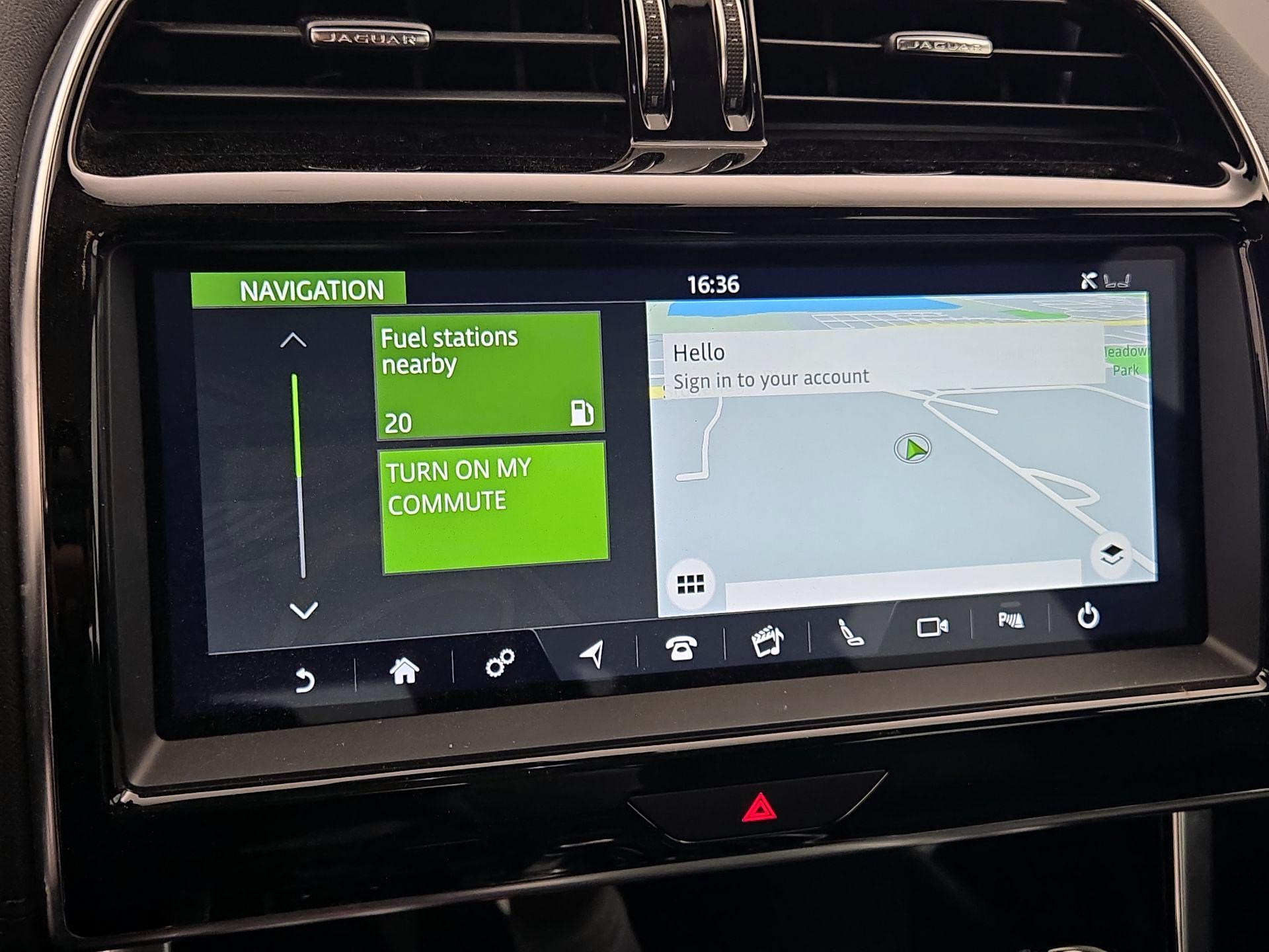 Thumbnail: 2020 Jaguar XE - 14