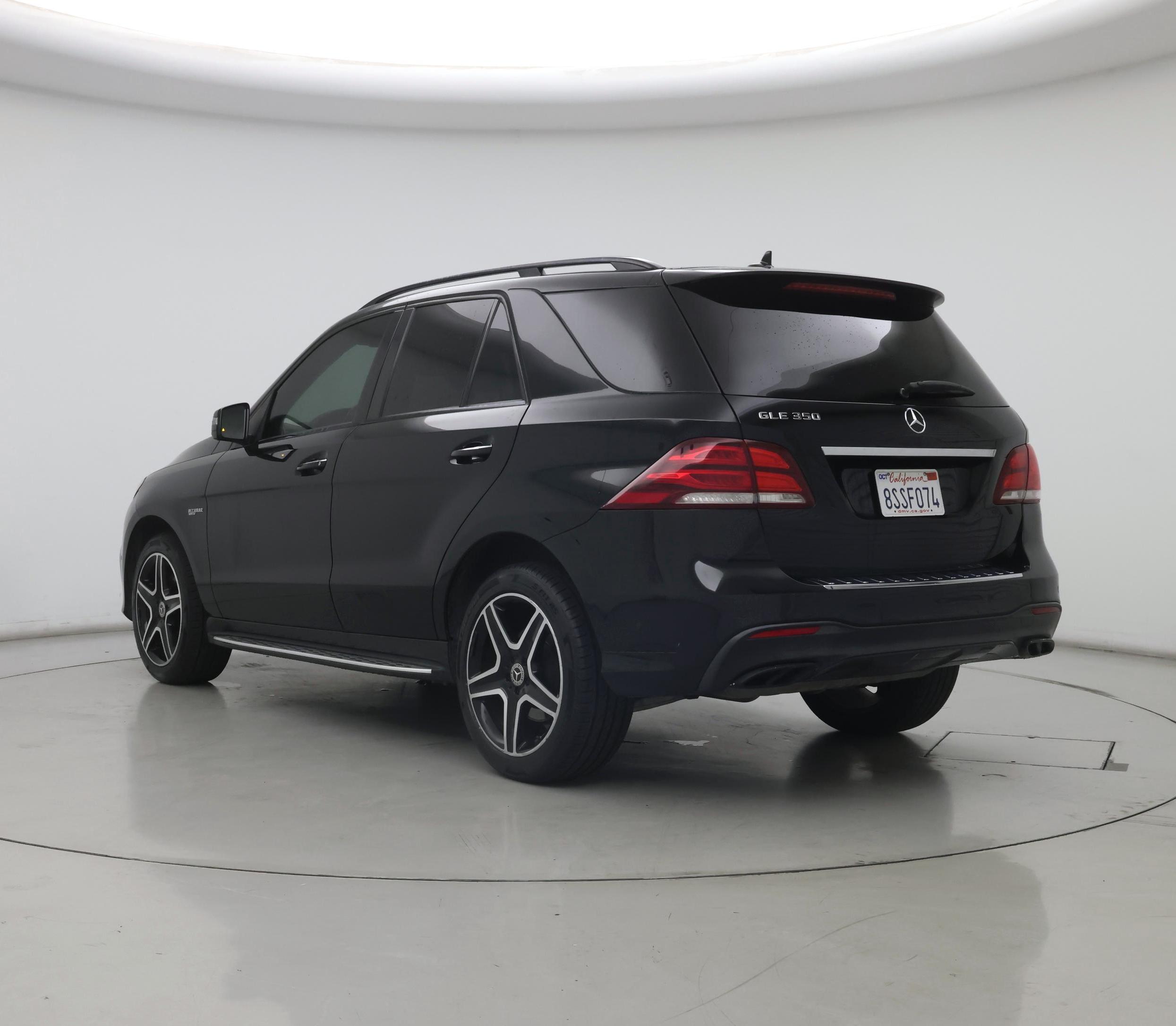Thumbnail: 2018 Mercedes-Benz GLE - 2