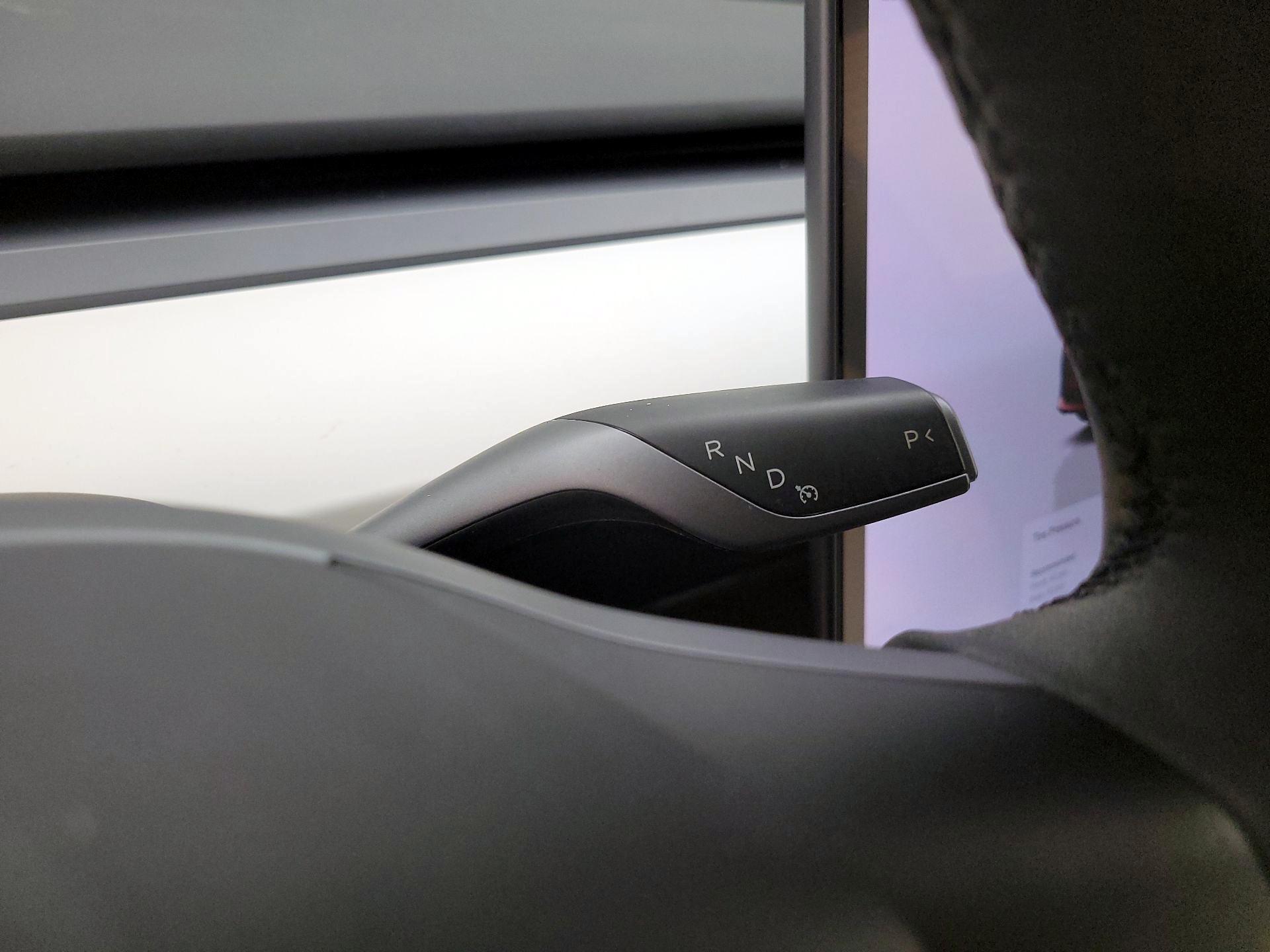 Thumbnail: 2023 Tesla Model 3 - 17
