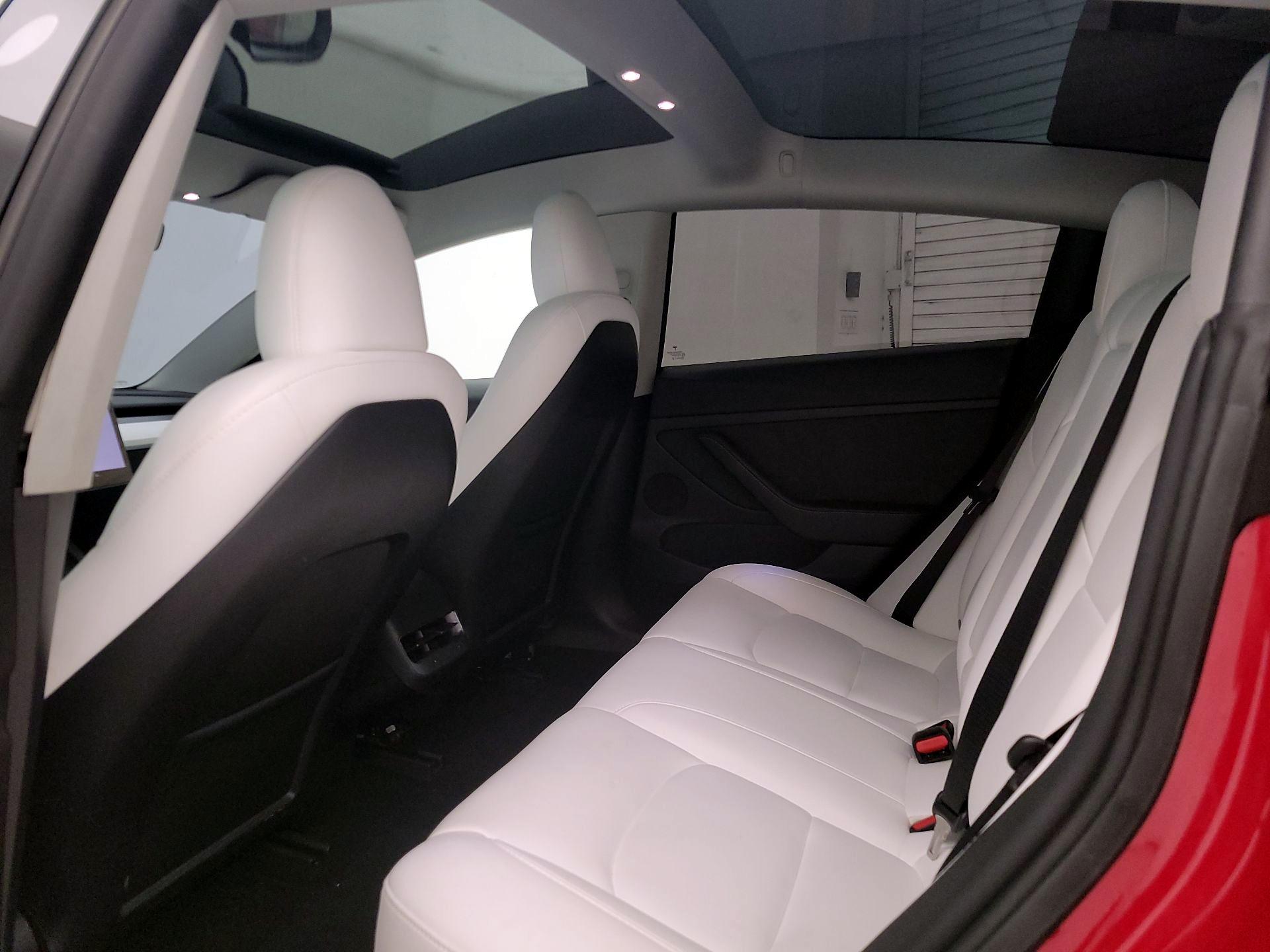 Thumbnail: 2023 Tesla Model 3 - 20