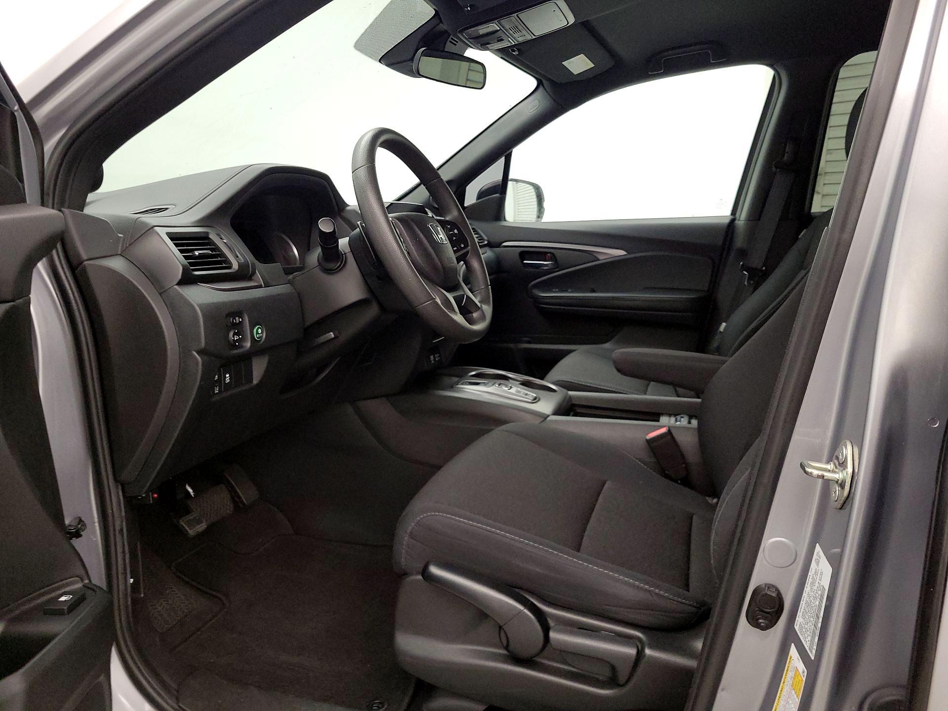Thumbnail: 2021 Honda Passport - 11