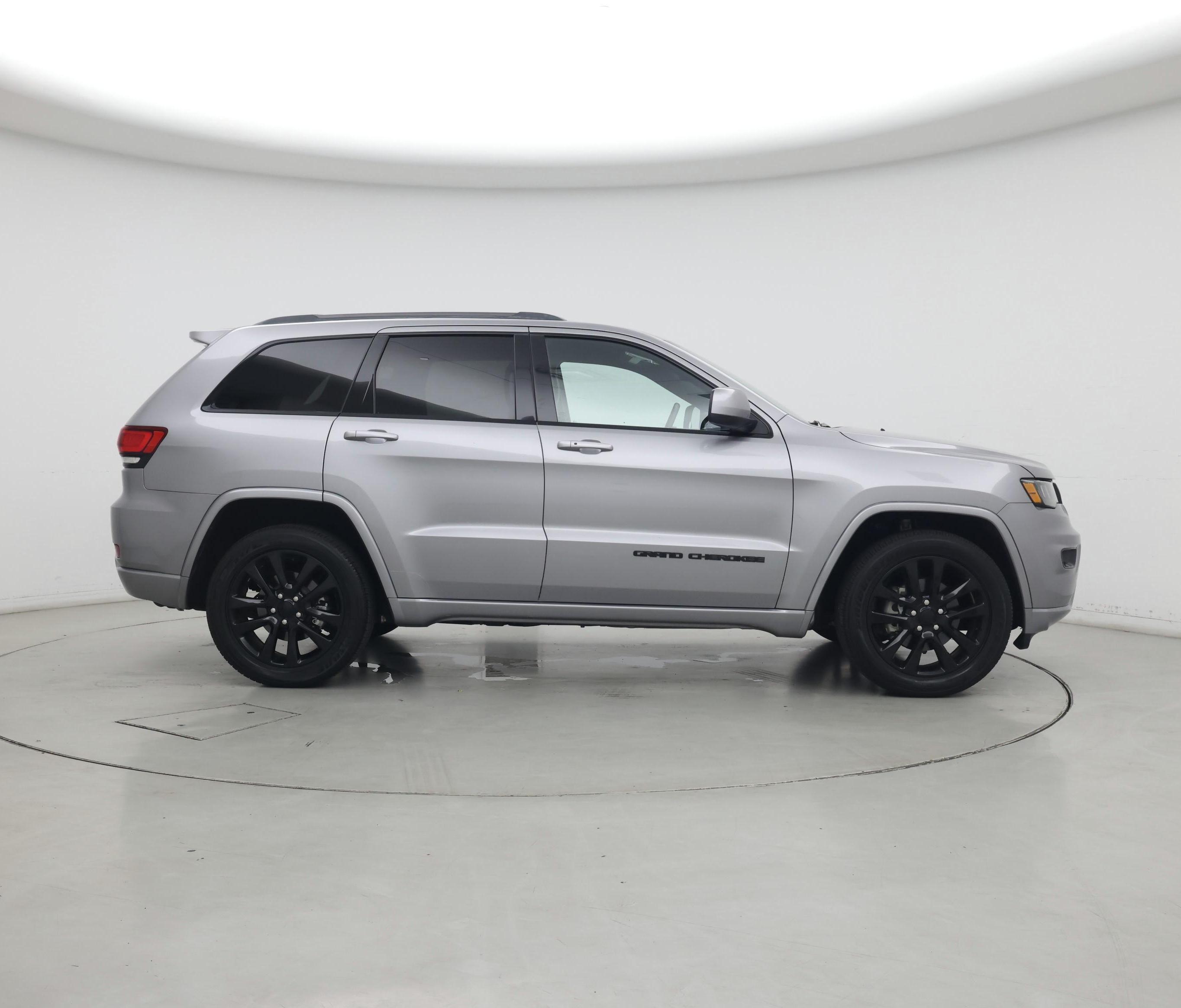 Thumbnail: 2019 Jeep Grand Cherokee - 7