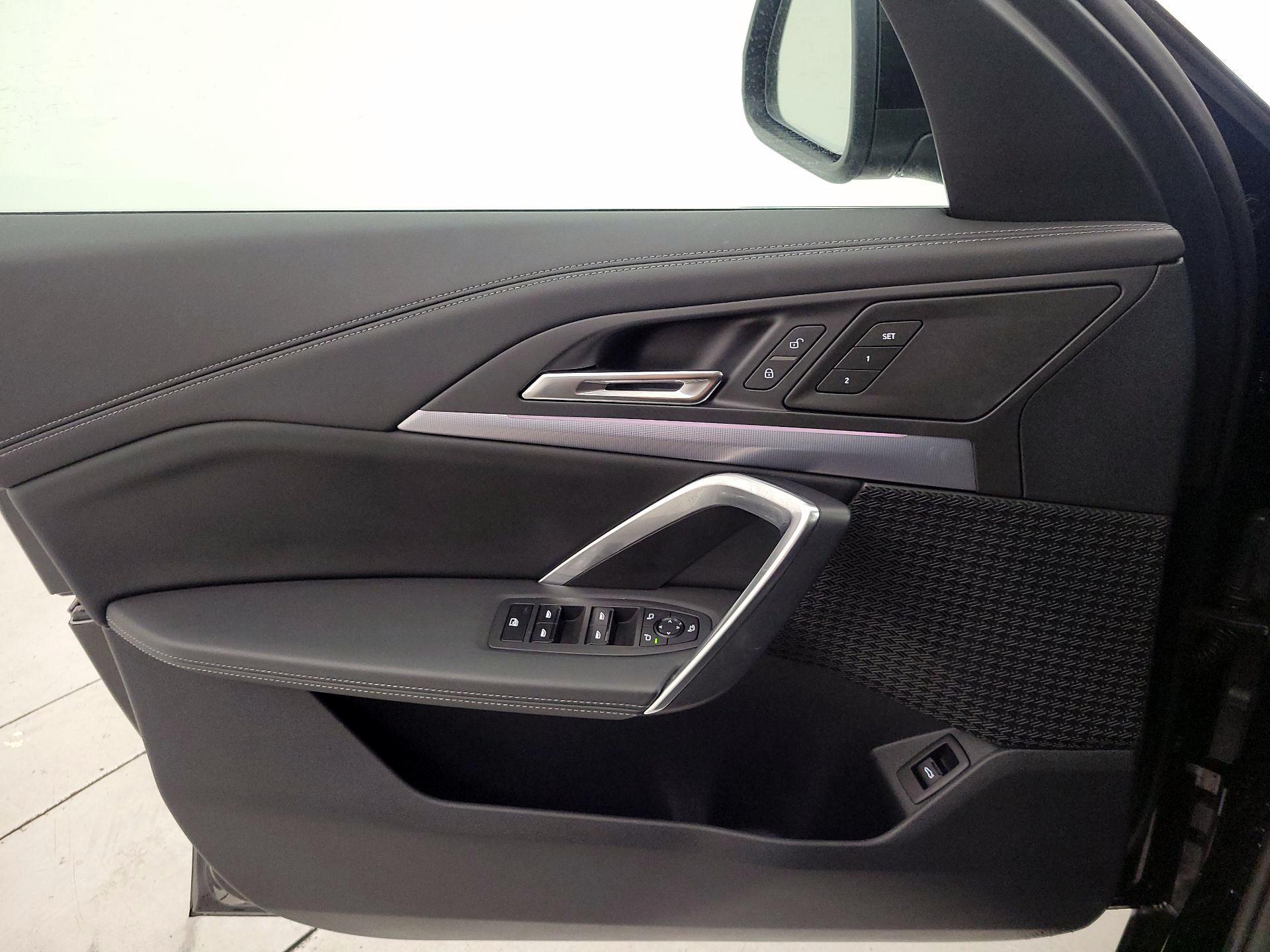 Thumbnail: 2025 BMW X1 - 12