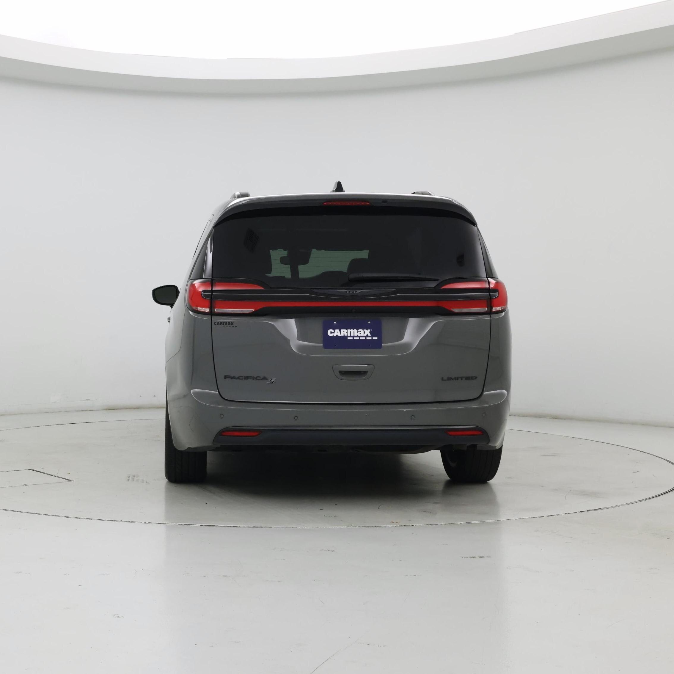 Thumbnail: 2025 Chrysler Pacifica - 6