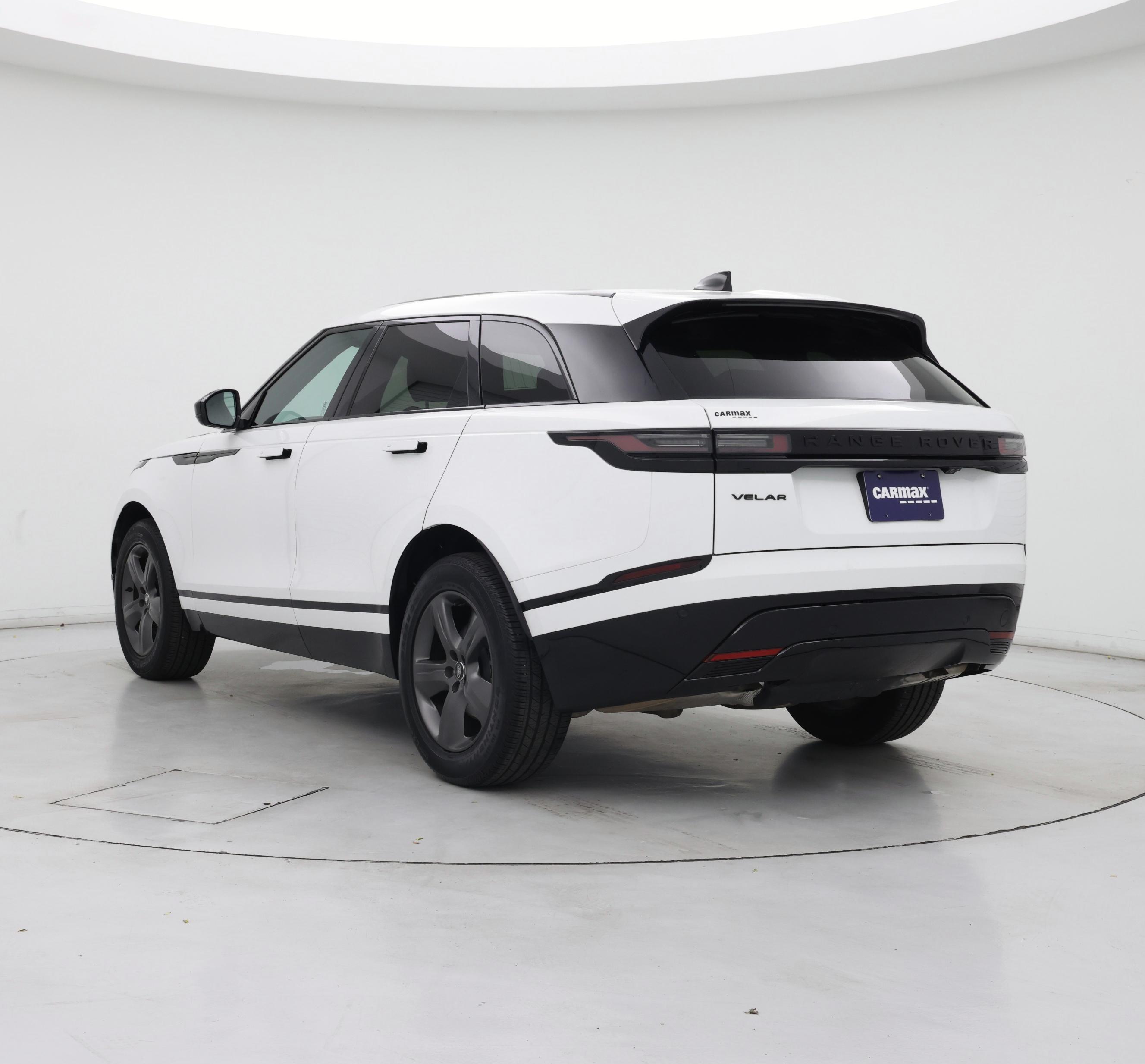 Thumbnail: 2025 Land Rover Range Rover Velar - 2