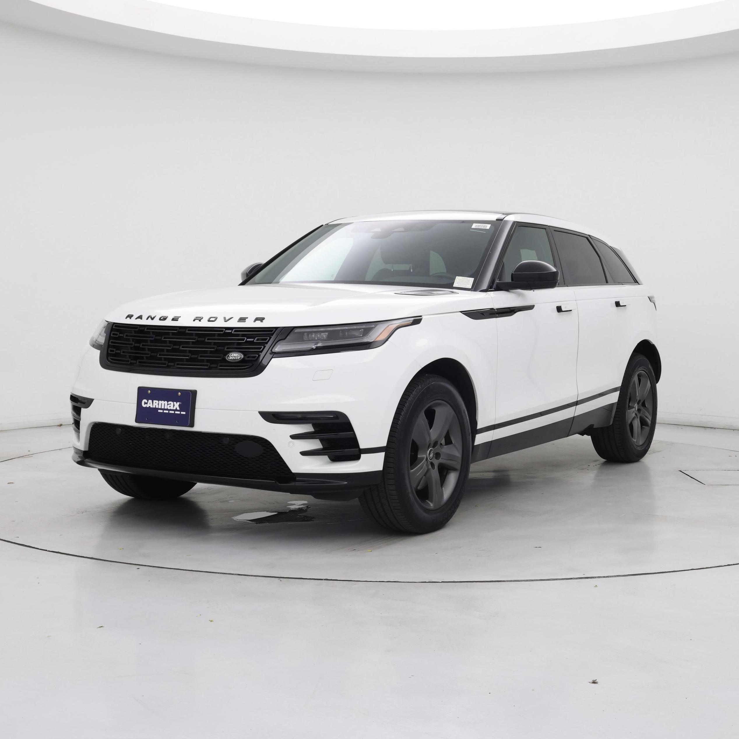 Thumbnail: 2025 Land Rover Range Rover Velar - 4