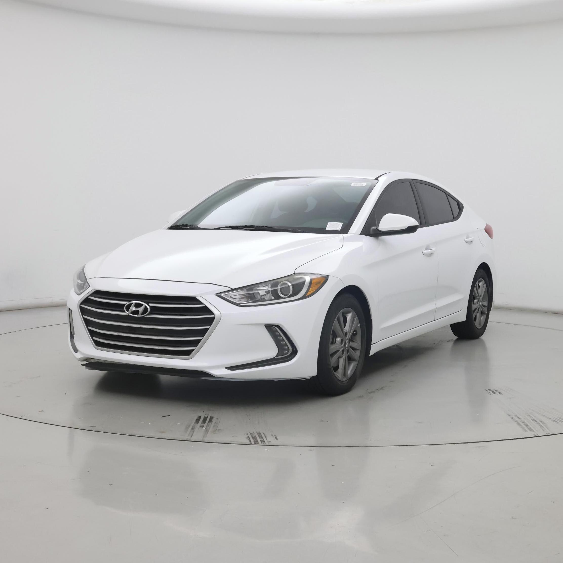 Thumbnail: 2017 Hyundai Elantra - 4