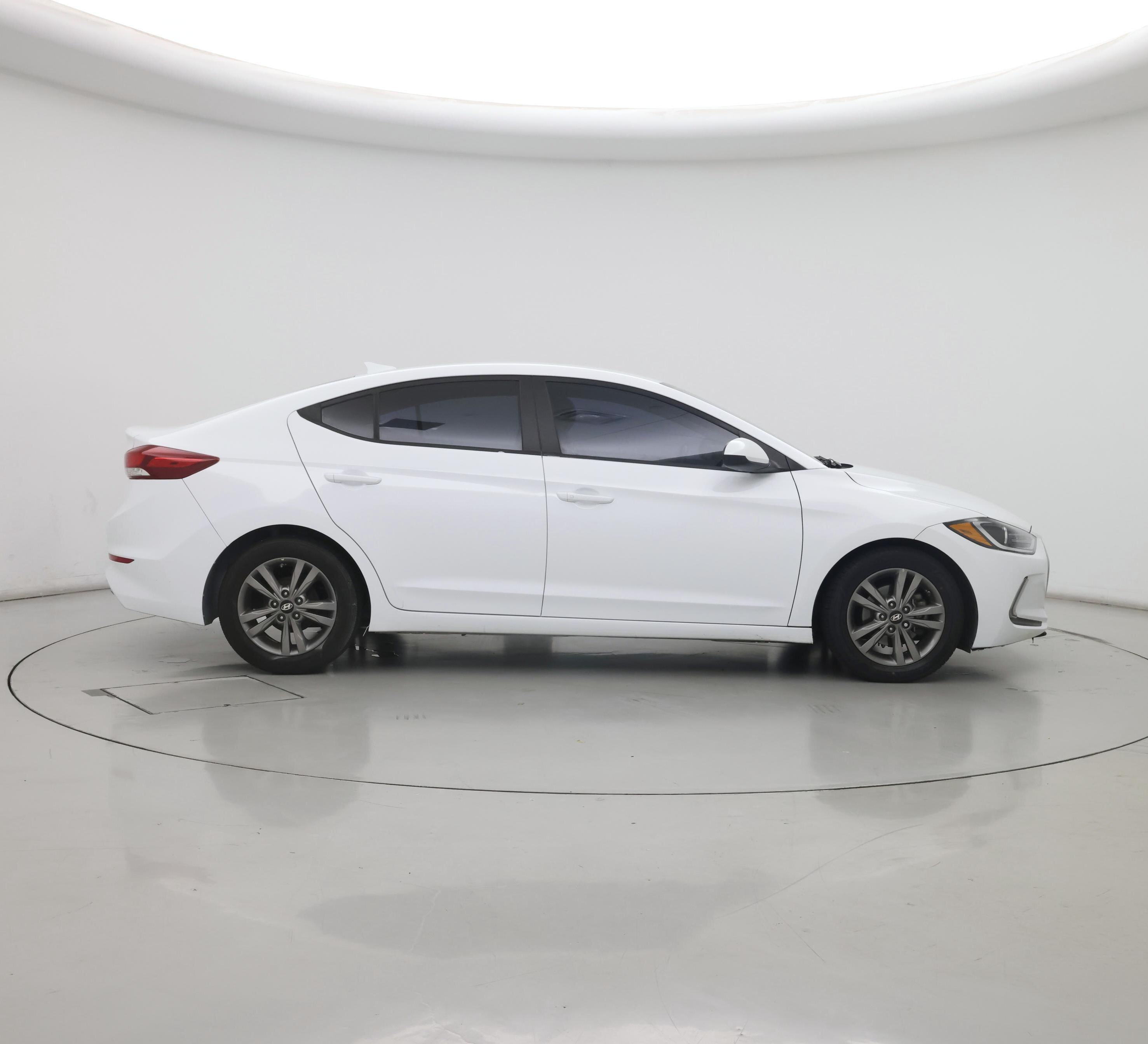 Thumbnail: 2017 Hyundai Elantra - 7