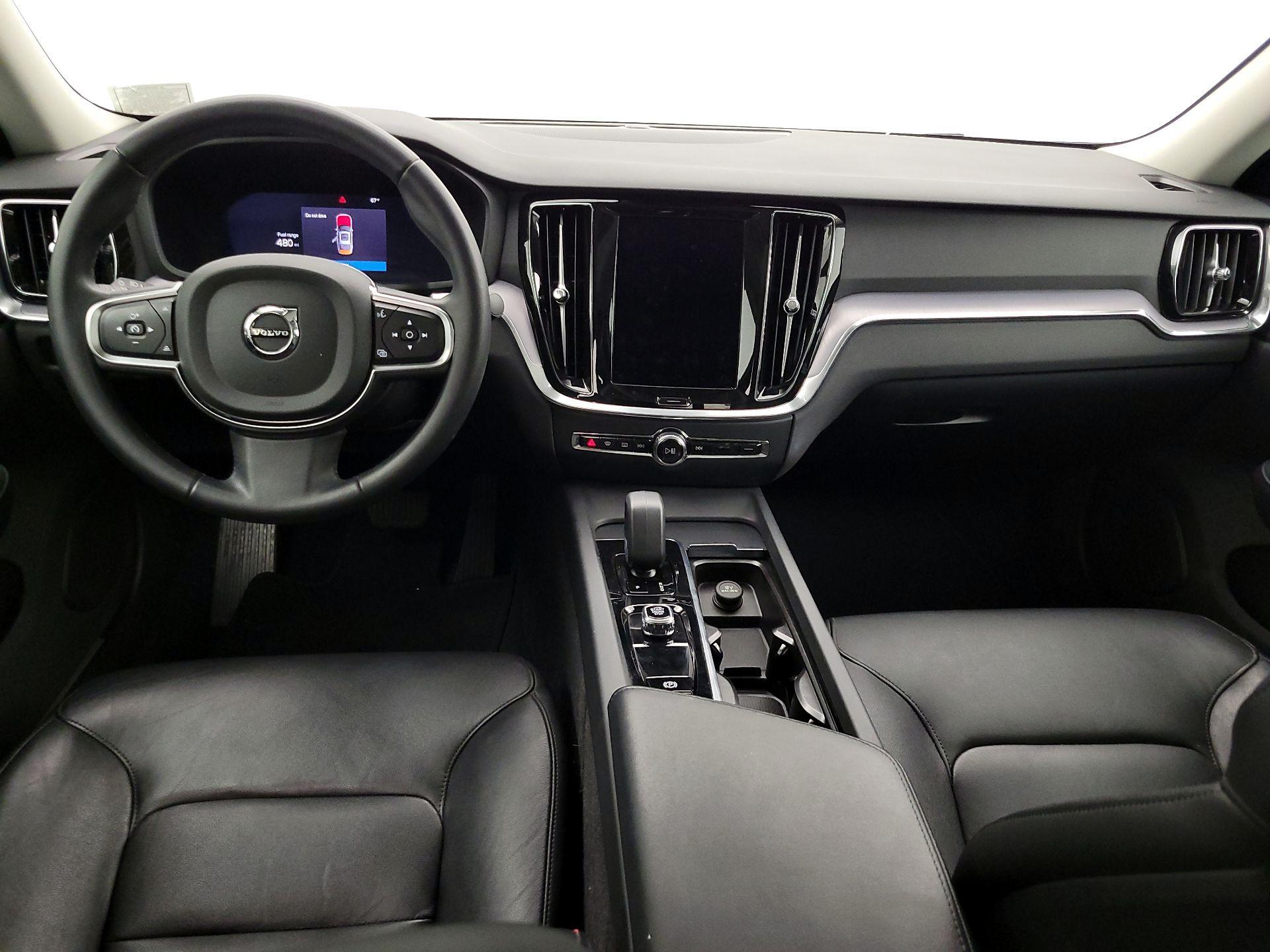 Thumbnail: 2024 Volvo S60 - 9
