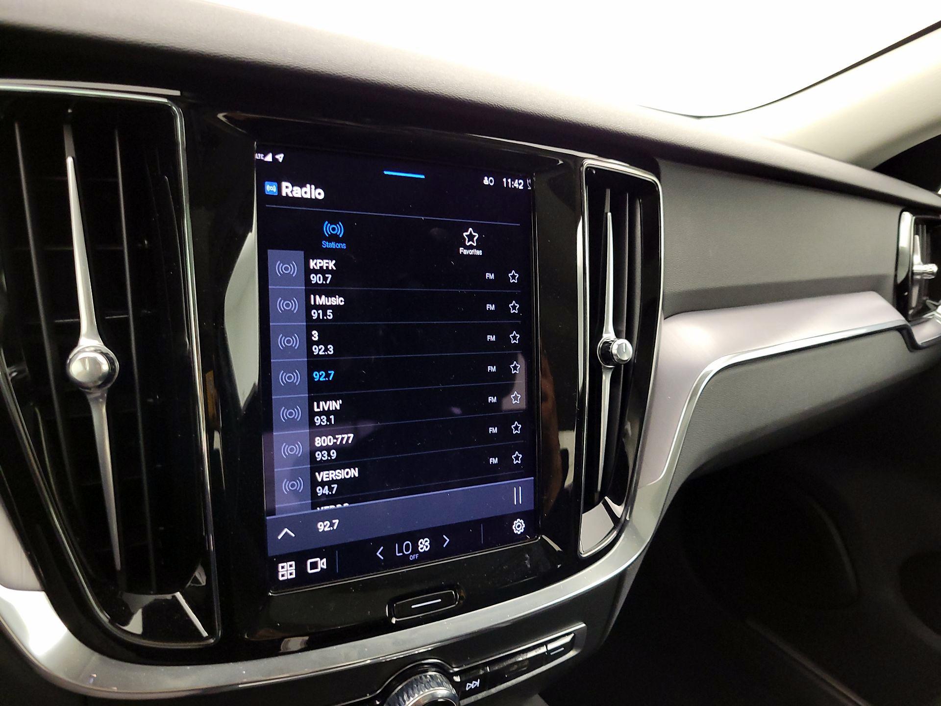 Thumbnail: 2024 Volvo S60 - 15