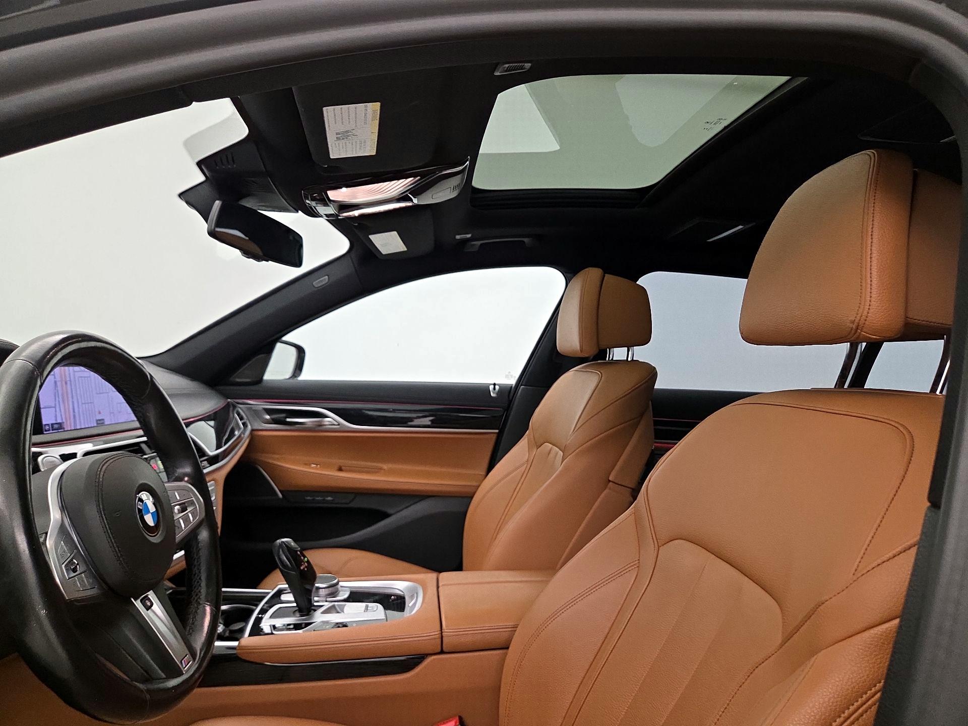Thumbnail: 2022 BMW 7 Series - 20