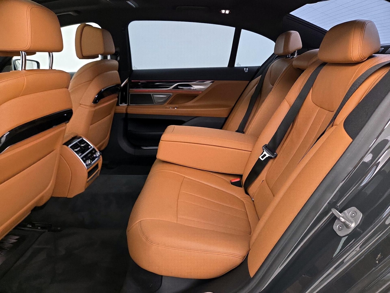 2022 BMW 7 Series 740i - Photo 22