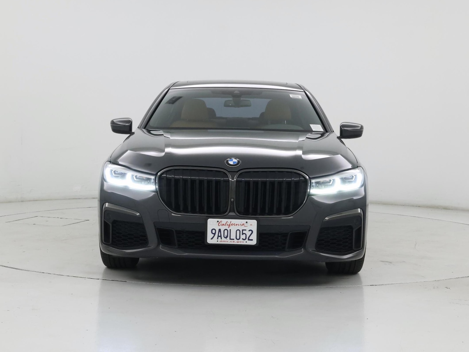 2022 BMW 7 Series 740i - Photo 6