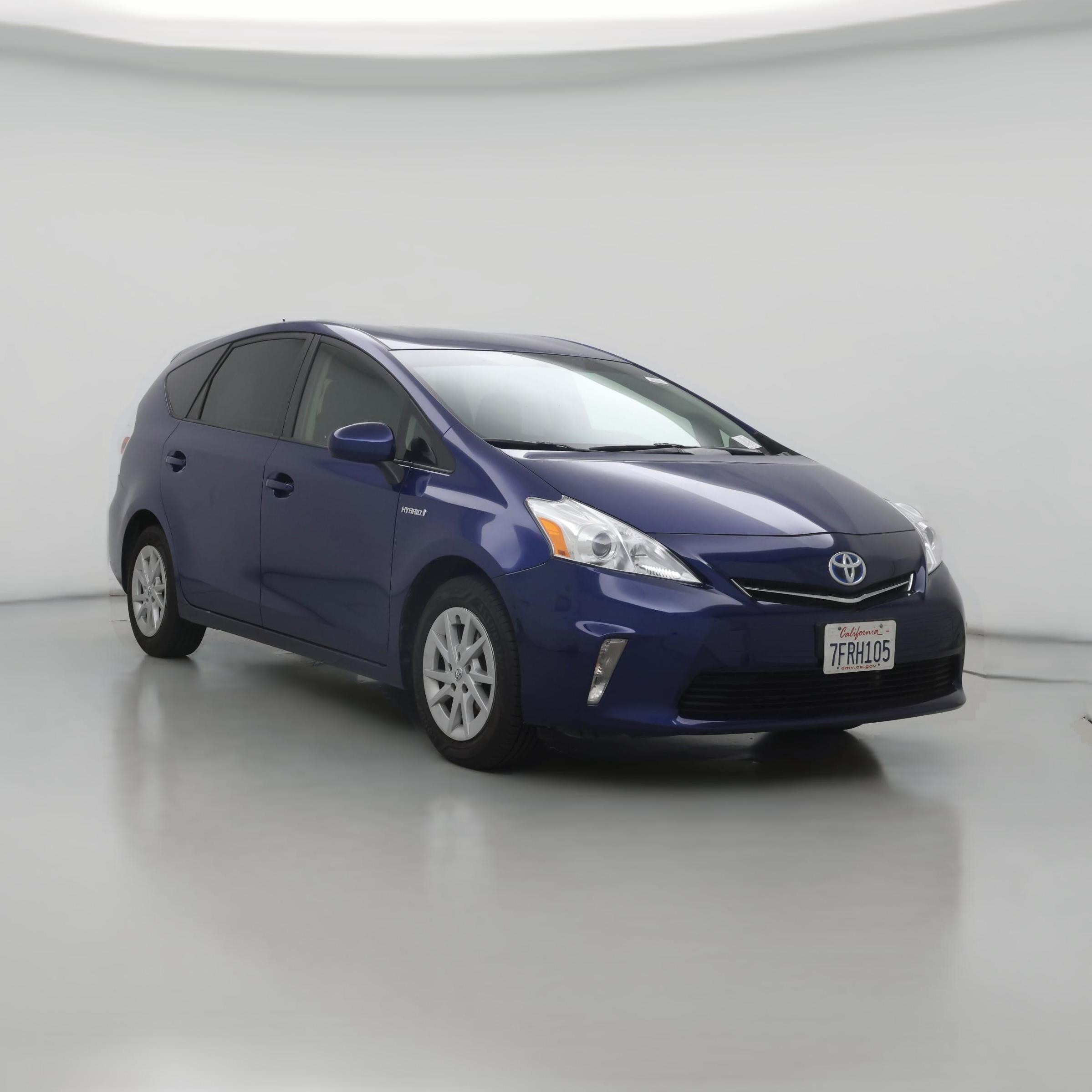 Thumbnail: 2014 Toyota Prius v - 1