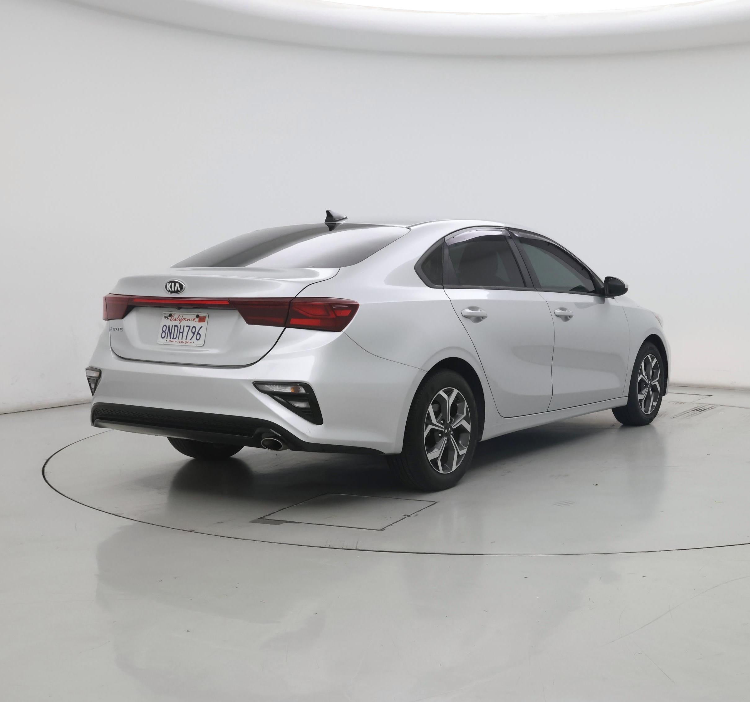 Thumbnail: 2020 Kia Forte - 8