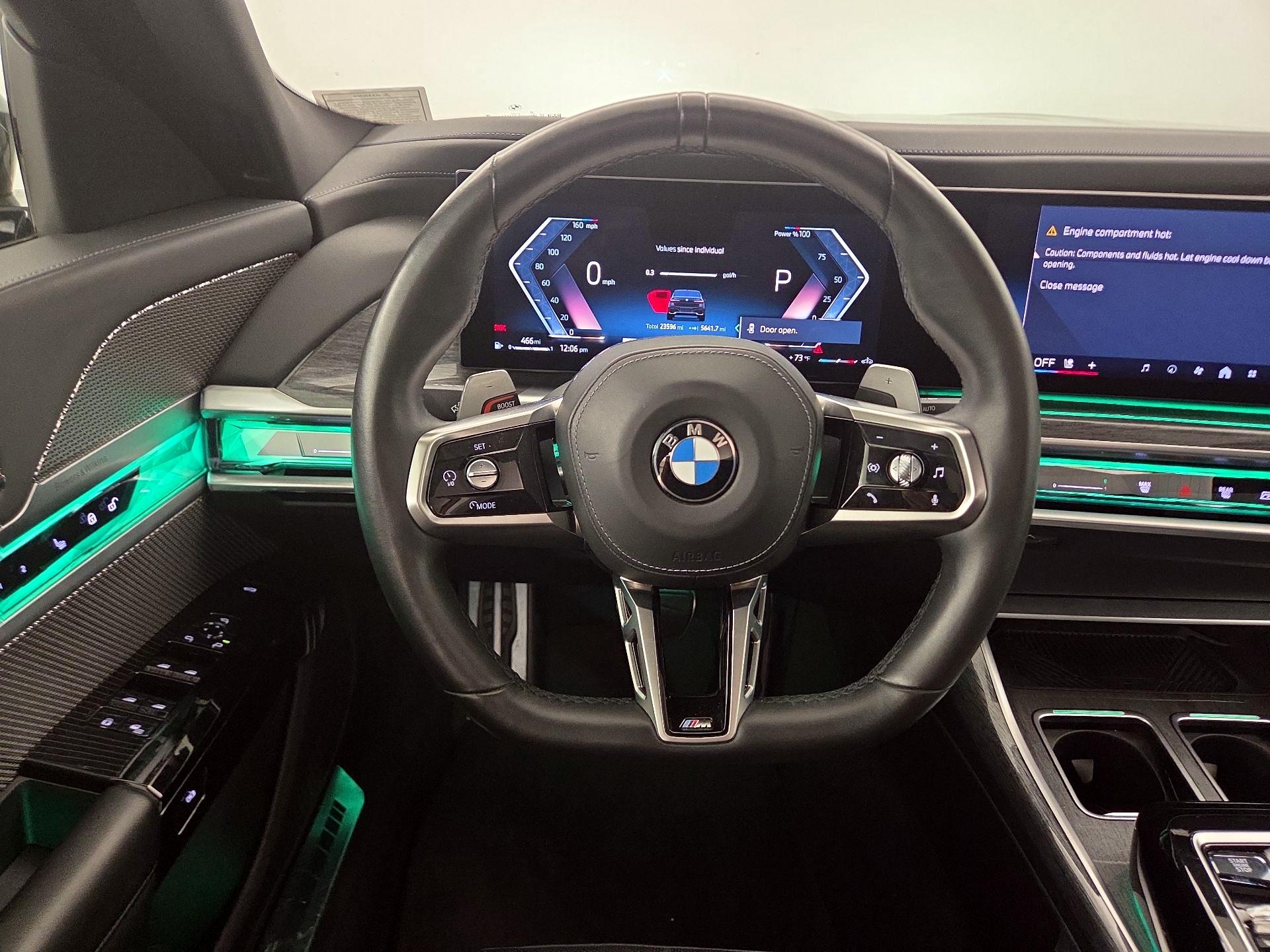Thumbnail: 2023 BMW 7 Series - 10