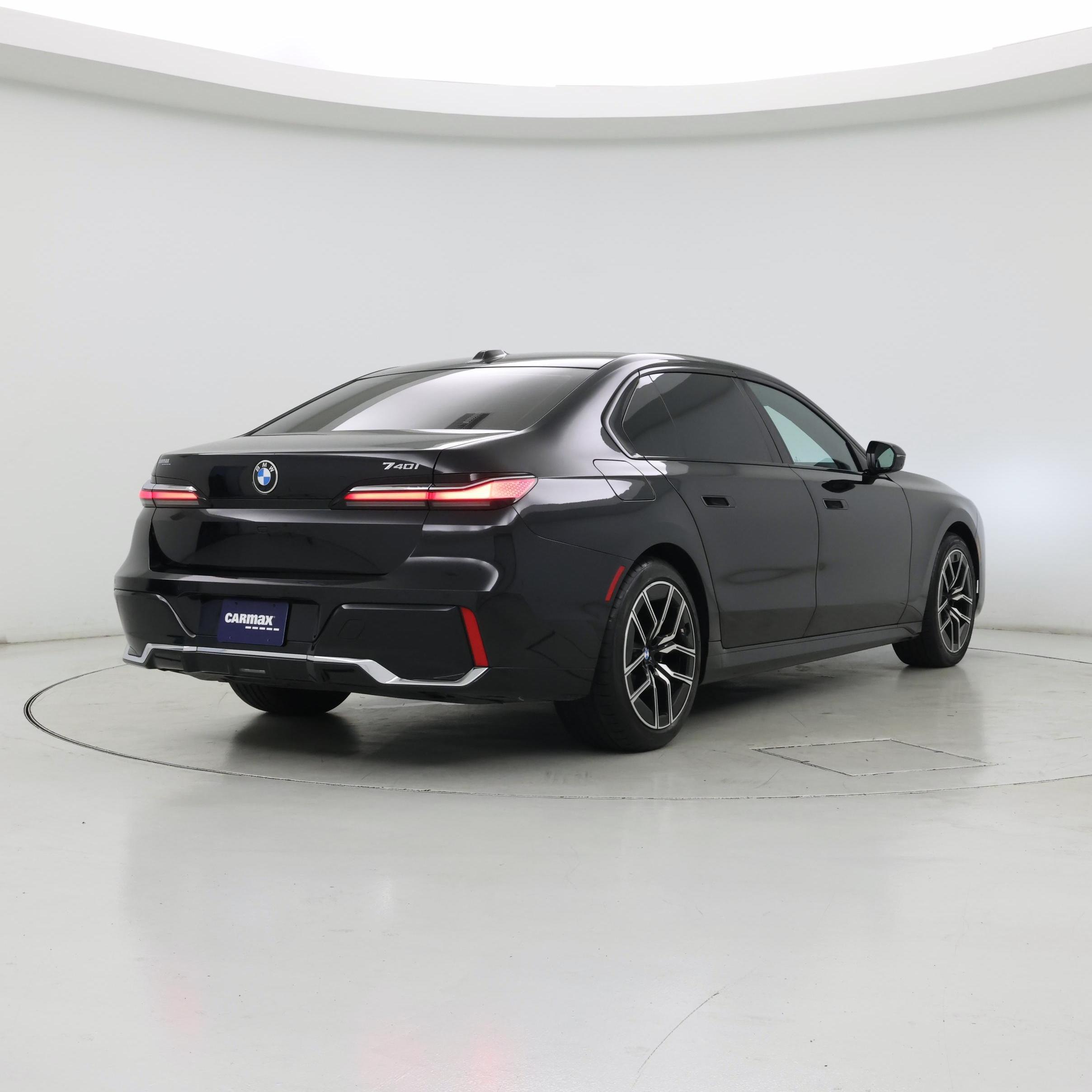 Thumbnail: 2023 BMW 7 Series - 8