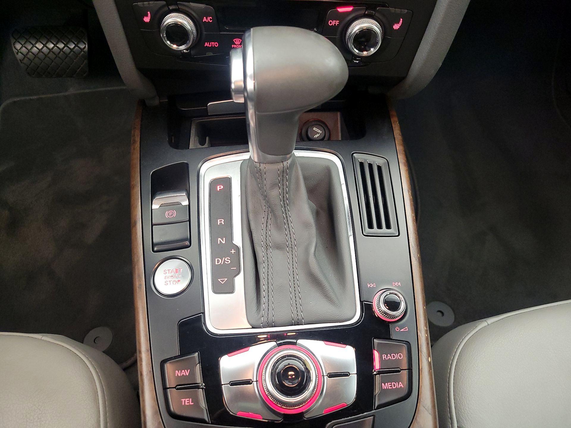 Thumbnail: 2015 Audi A4 - 17
