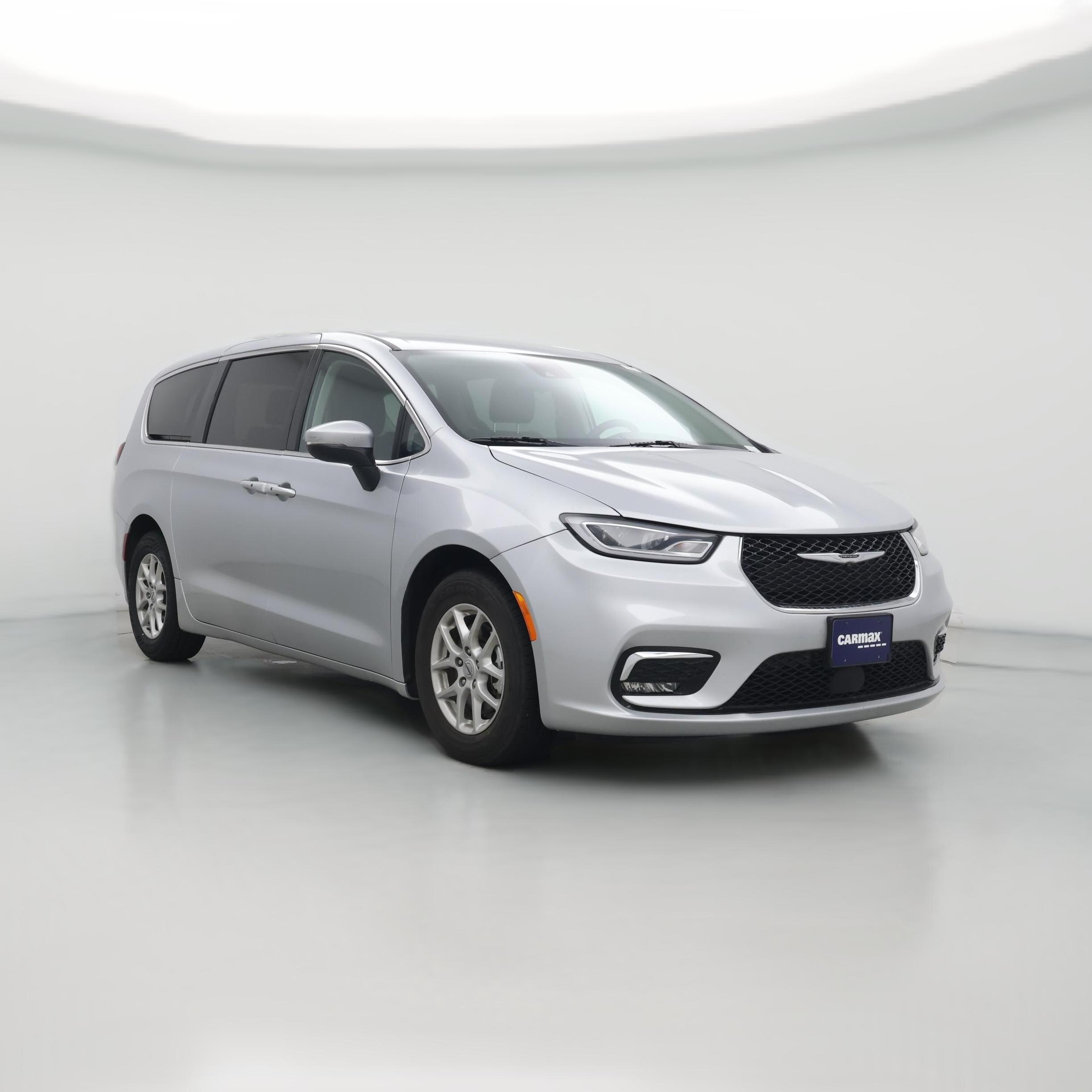 Thumbnail: 2023 Chrysler Pacifica - 1