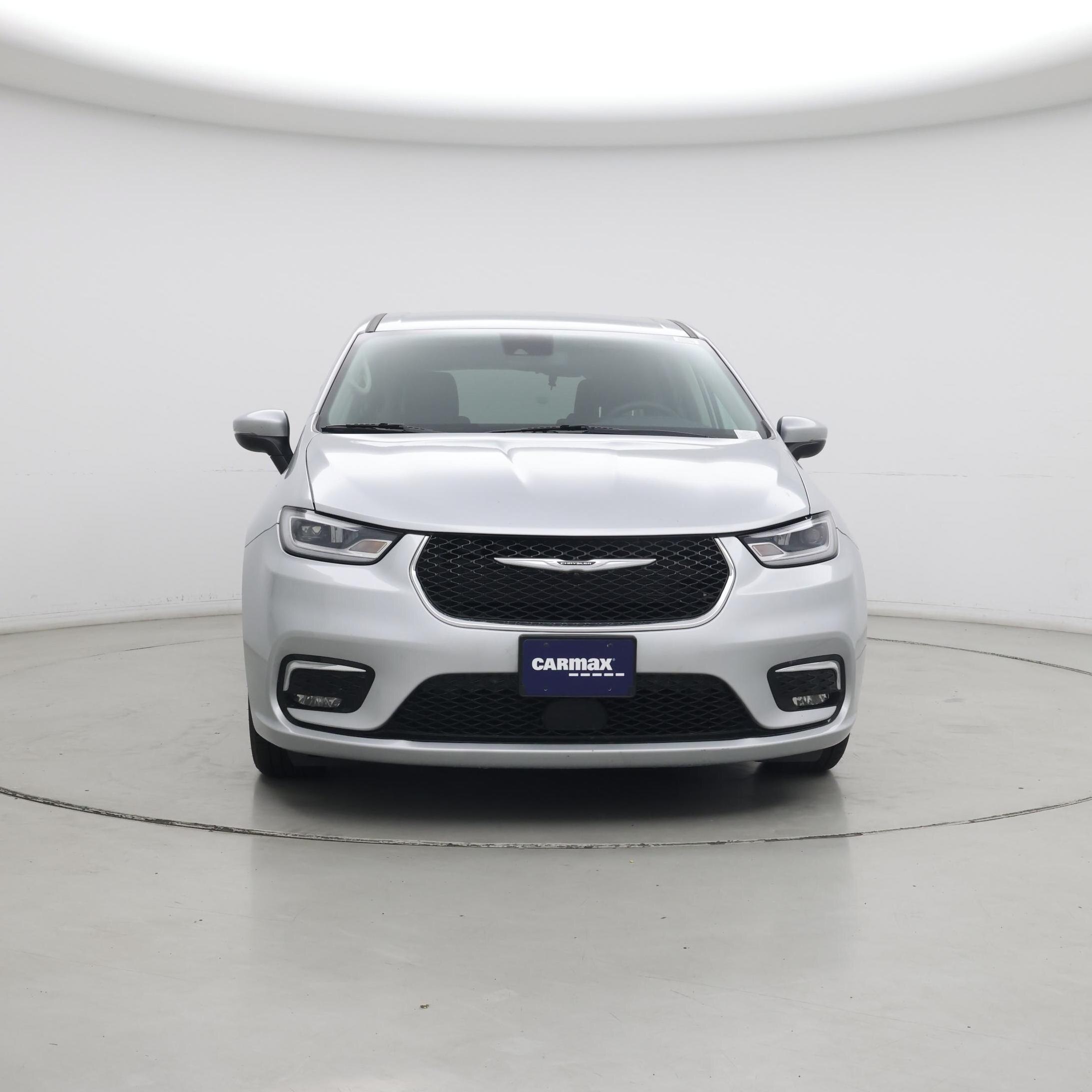 Thumbnail: 2023 Chrysler Pacifica - 5