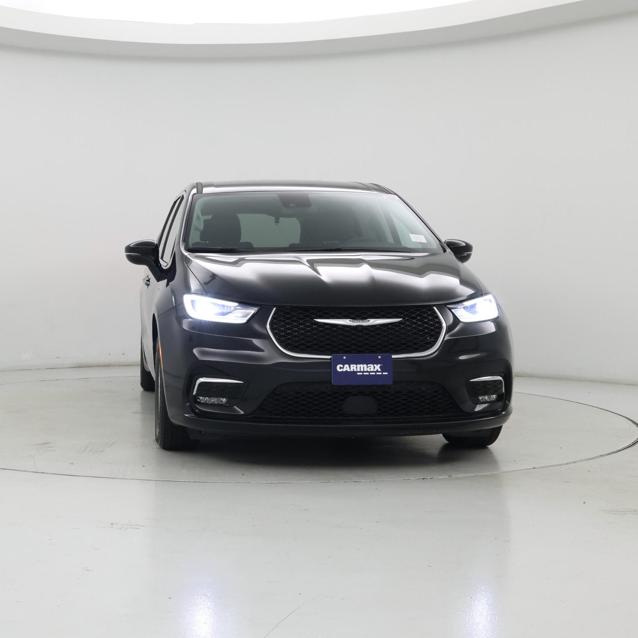Thumbnail: 2024 Chrysler Pacifica - 5