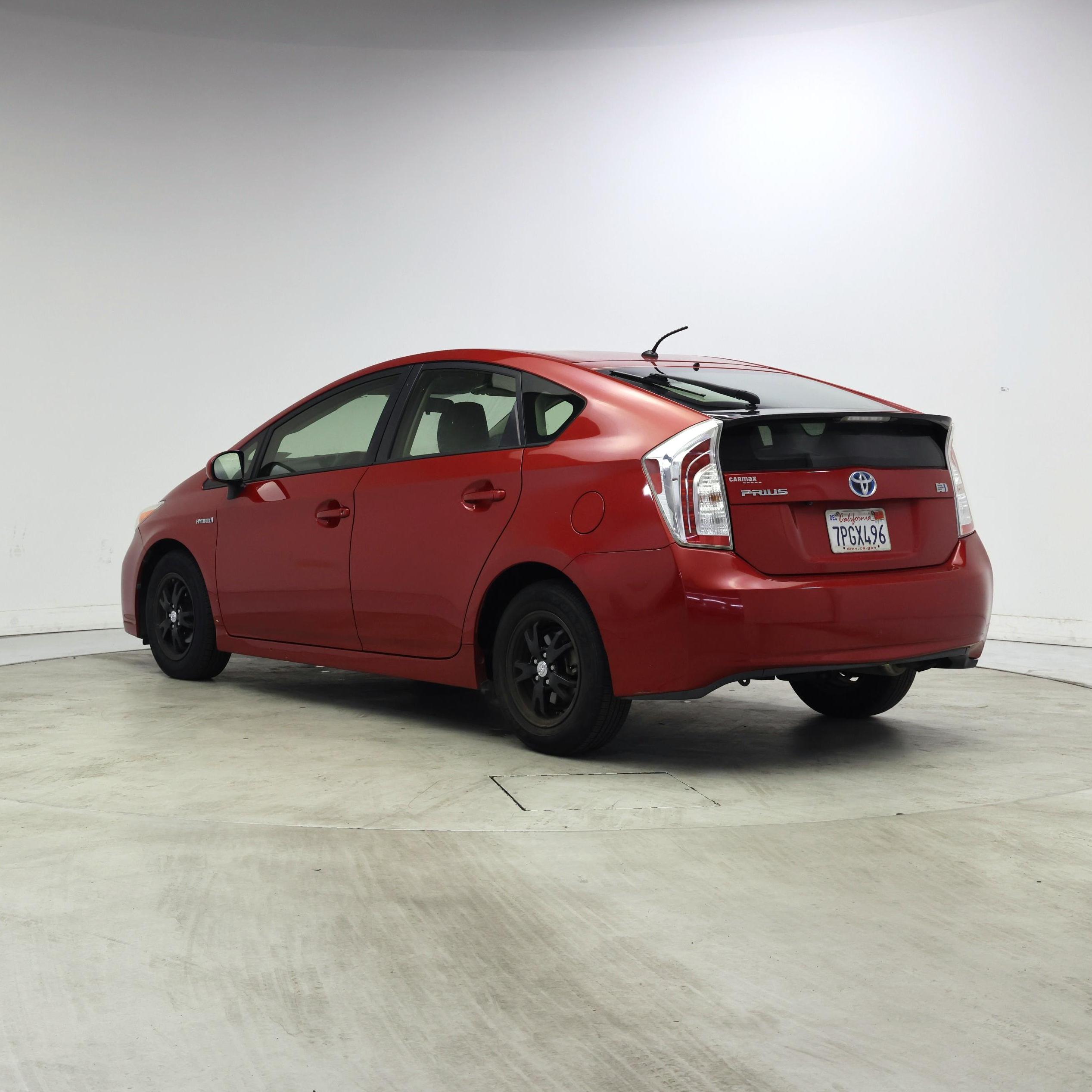Thumbnail: 2015 Toyota Prius - 2