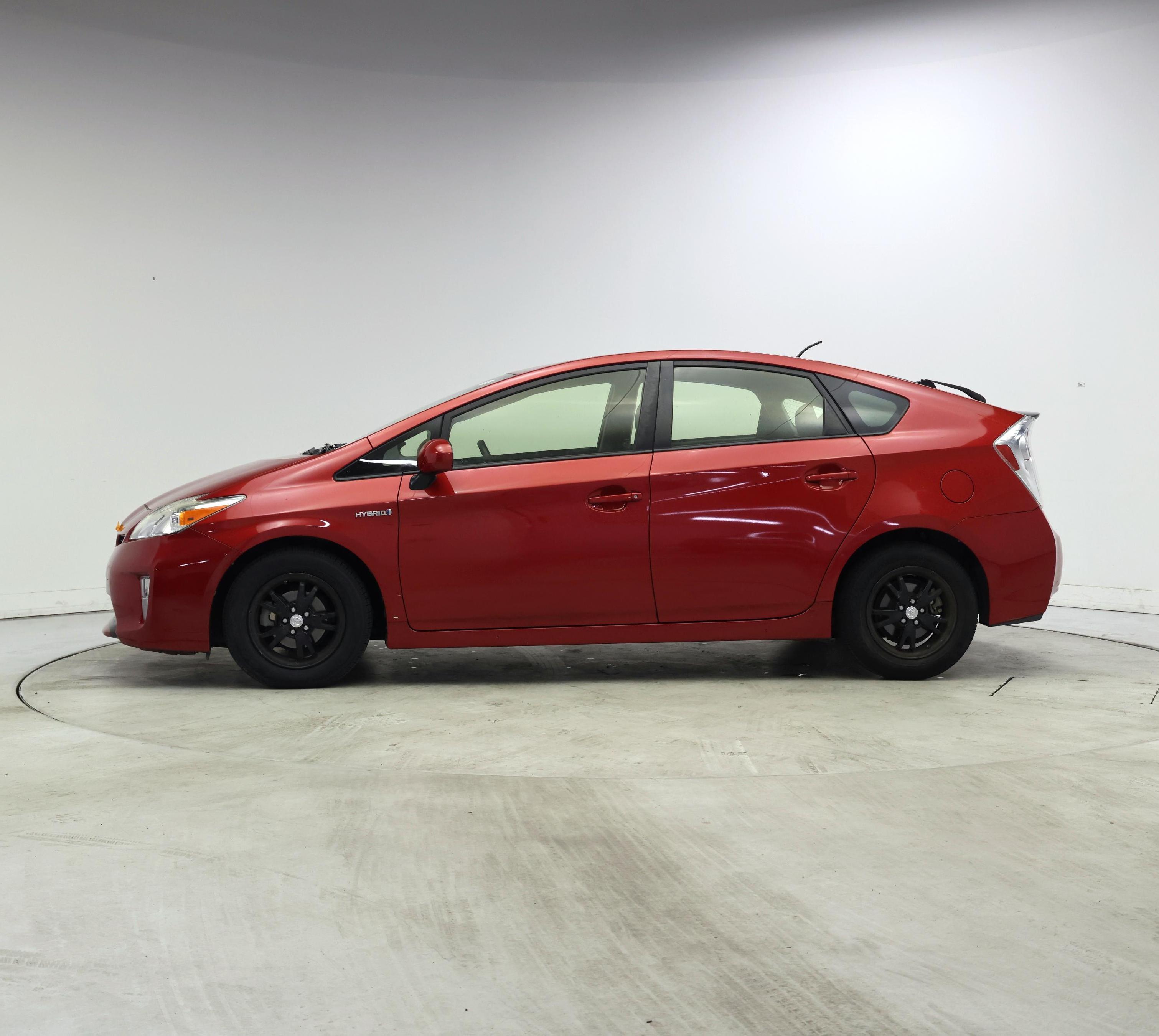 Thumbnail: 2015 Toyota Prius - 3