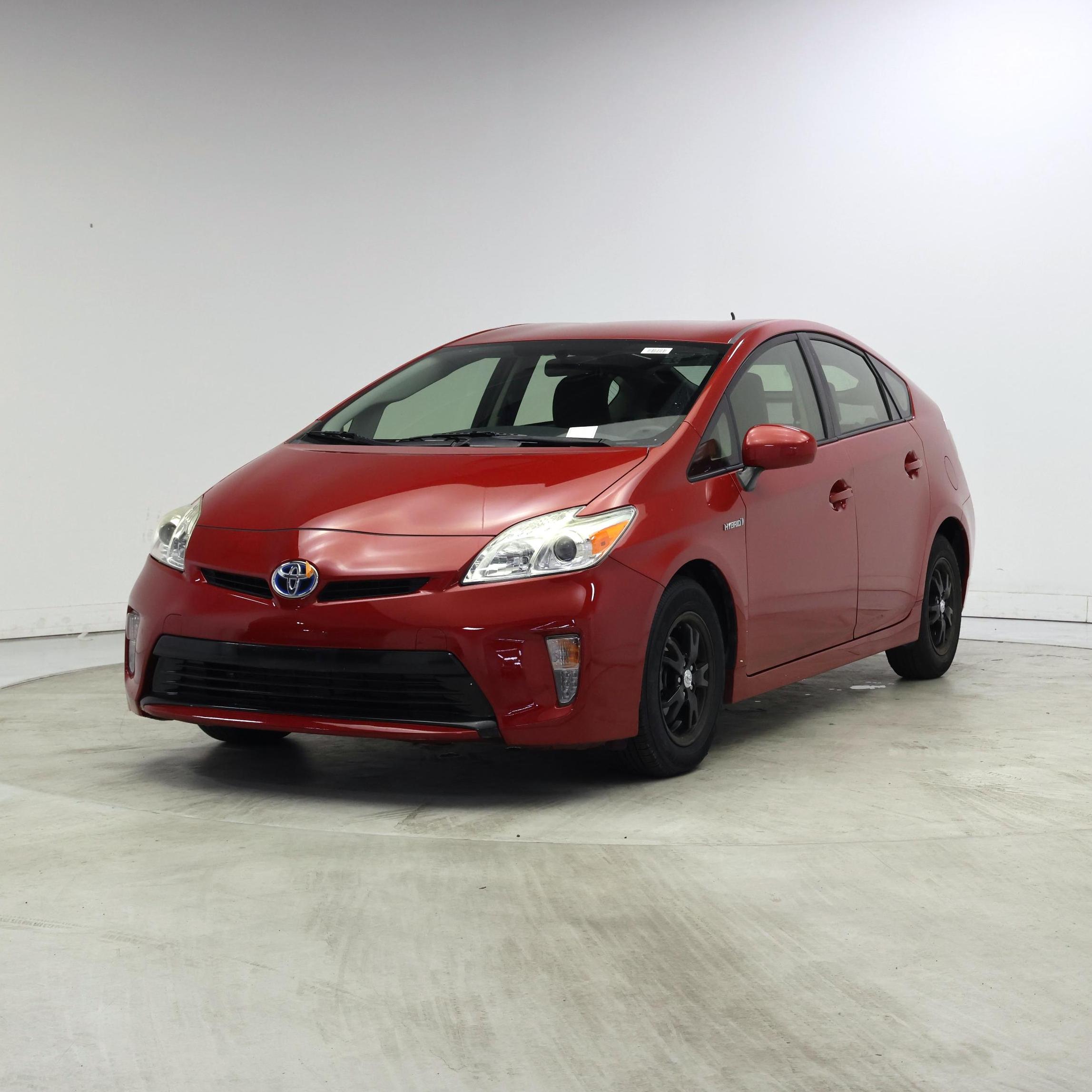 Thumbnail: 2015 Toyota Prius - 4