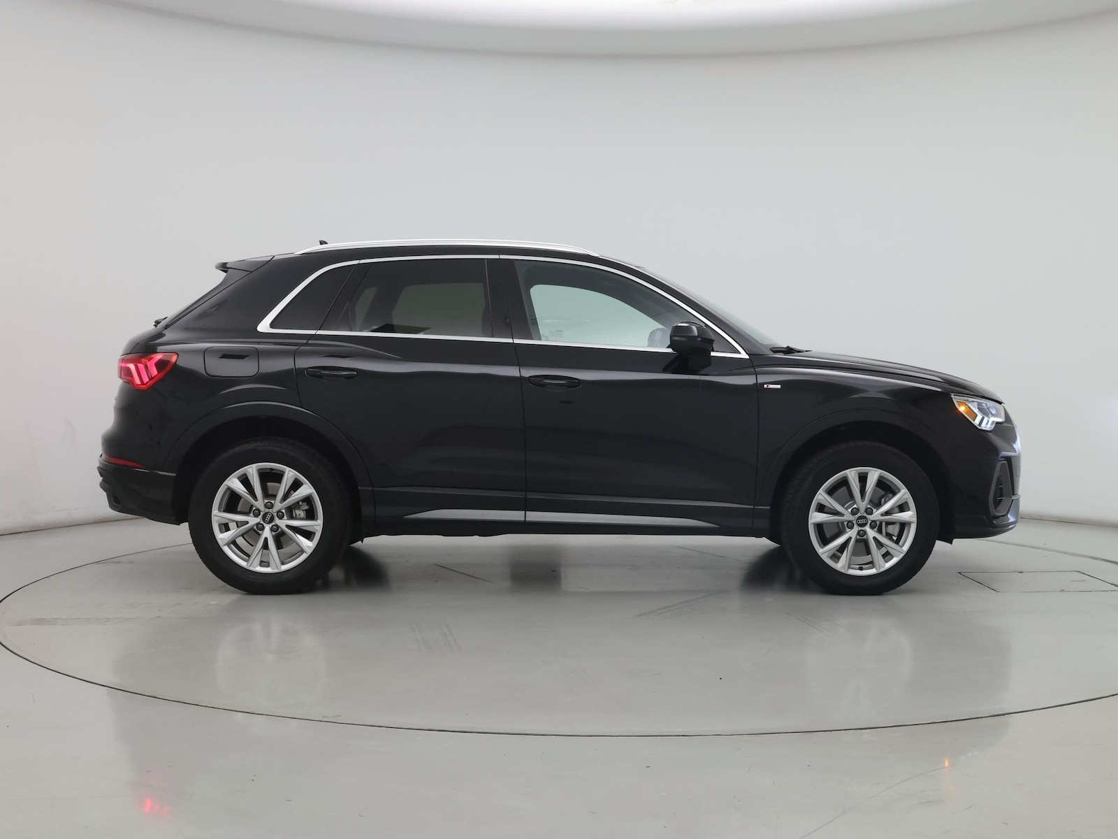 2023 Audi Q3 S Line Premium - Photo 8