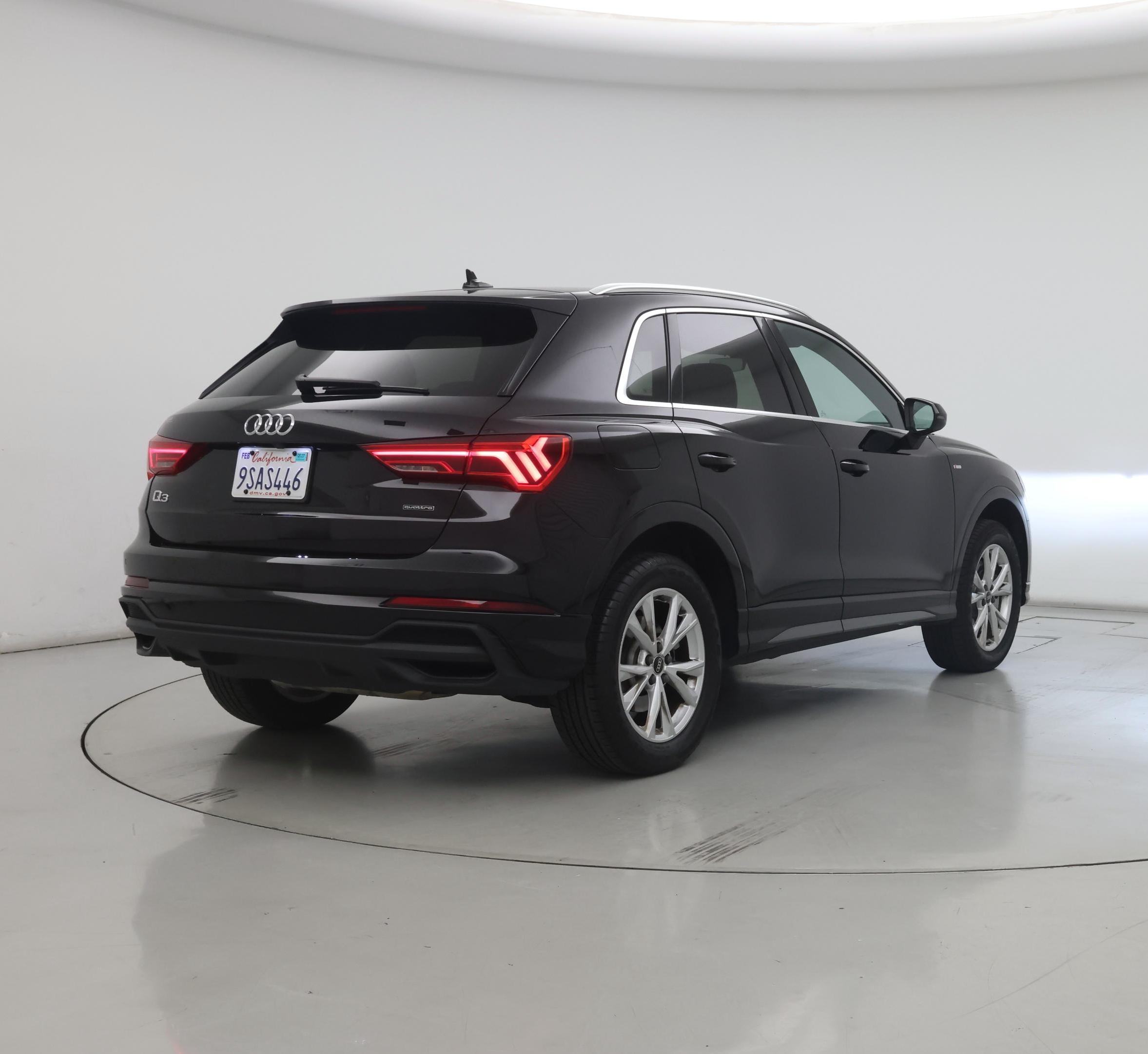 Thumbnail: 2023 Audi Q3 - 8
