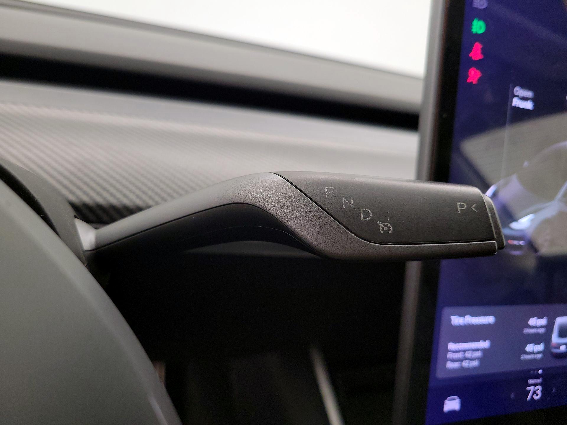 Thumbnail: 2020 Tesla Model 3 - 17