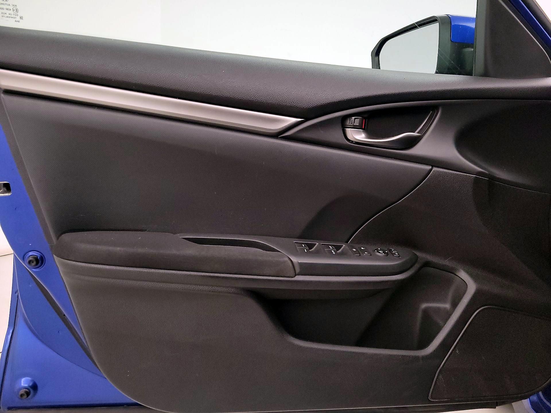 Thumbnail: 2018 Honda Civic - 12