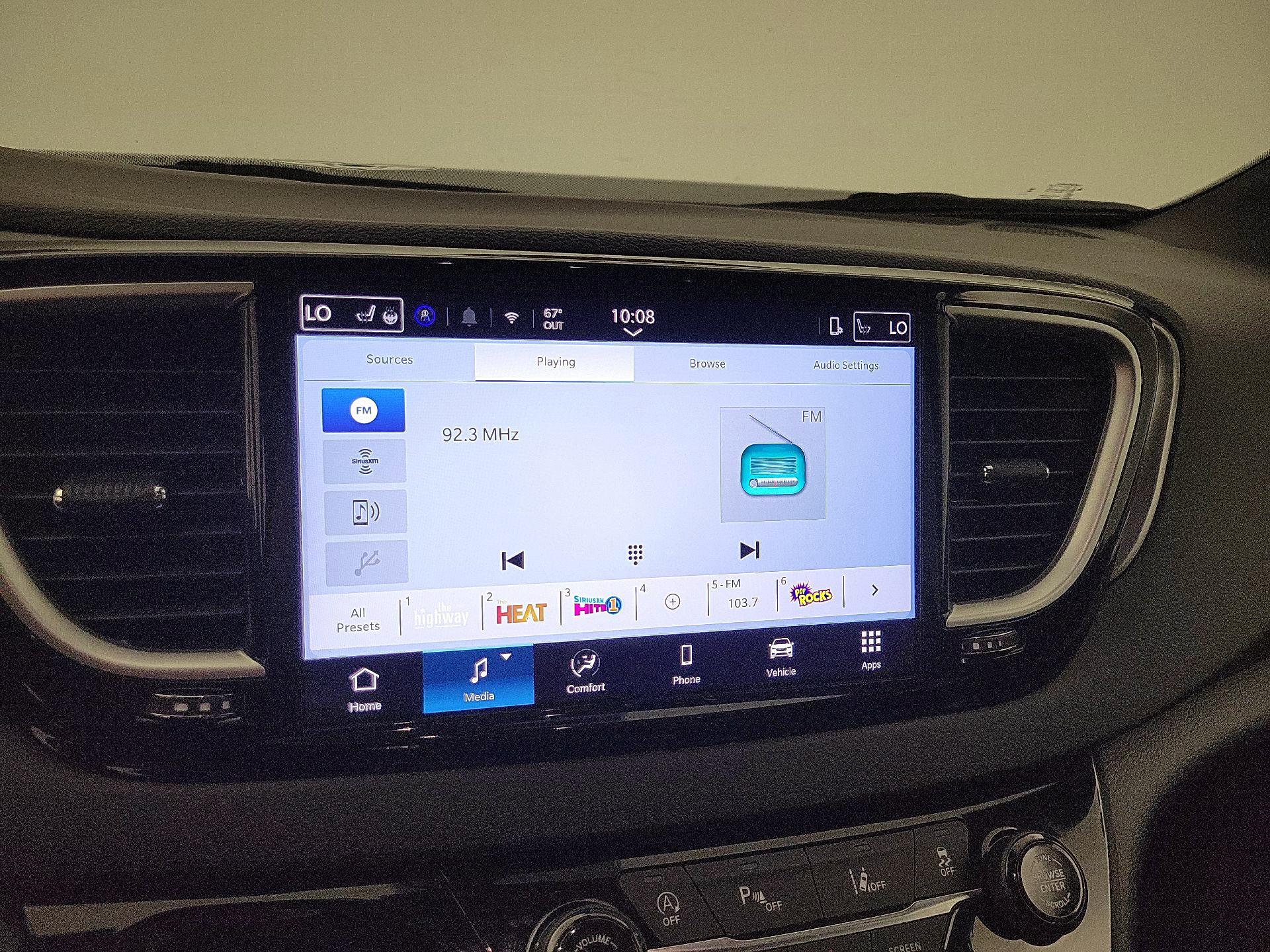 Thumbnail: 2026 Chrysler Pacifica - 15