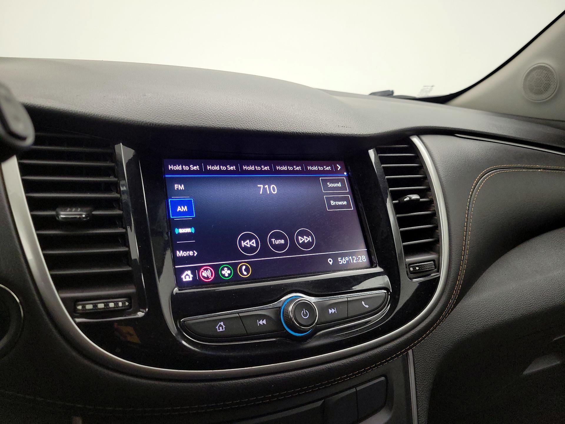 Thumbnail: 2020 Chevrolet Trax - 16