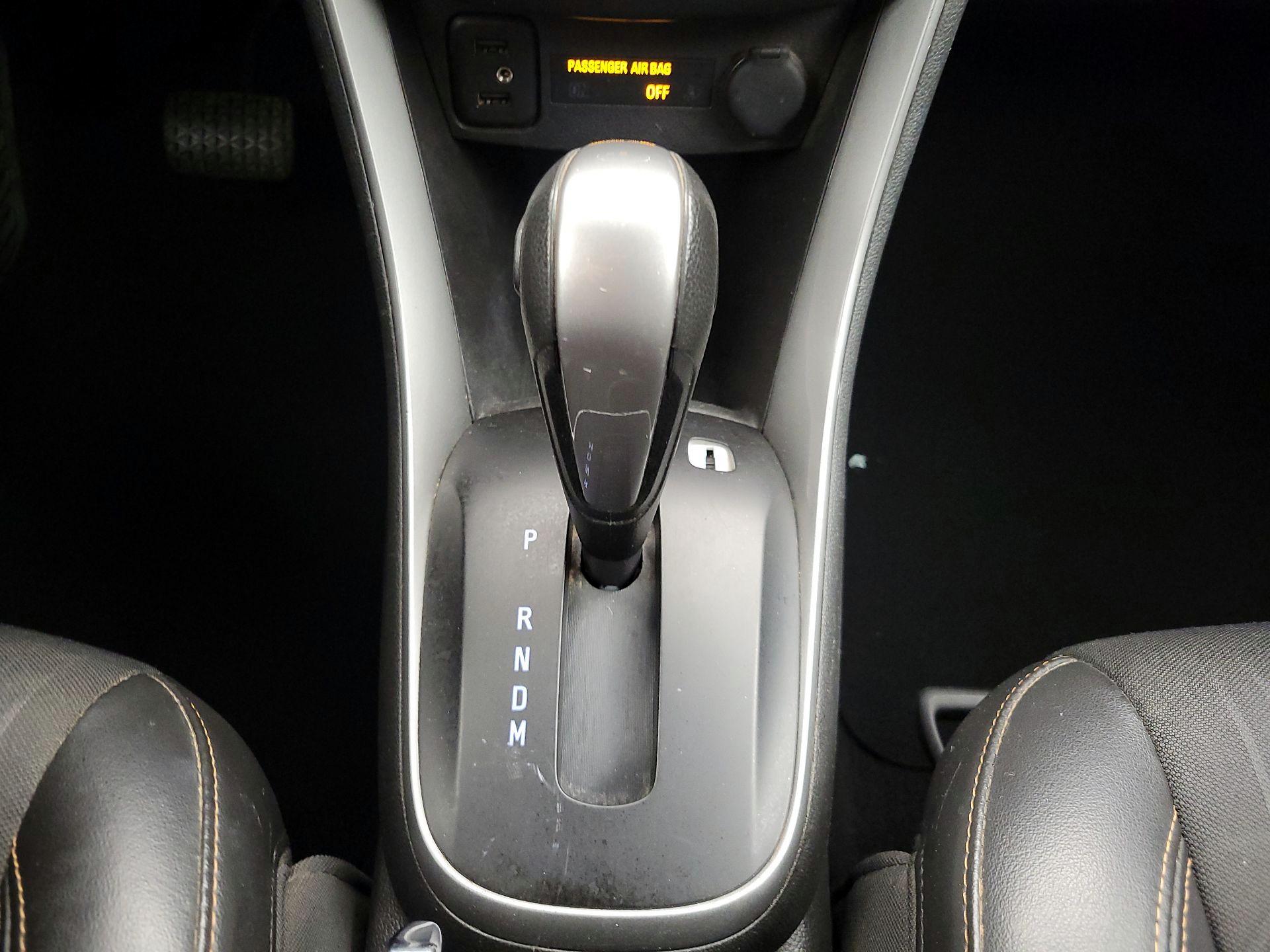Thumbnail: 2020 Chevrolet Trax - 18